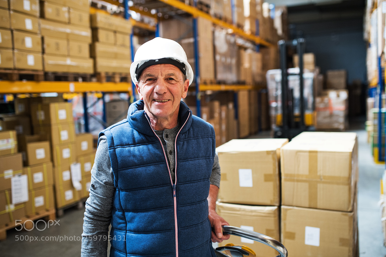 Nikon D5 sample photo. Senior male warehouse worker photography