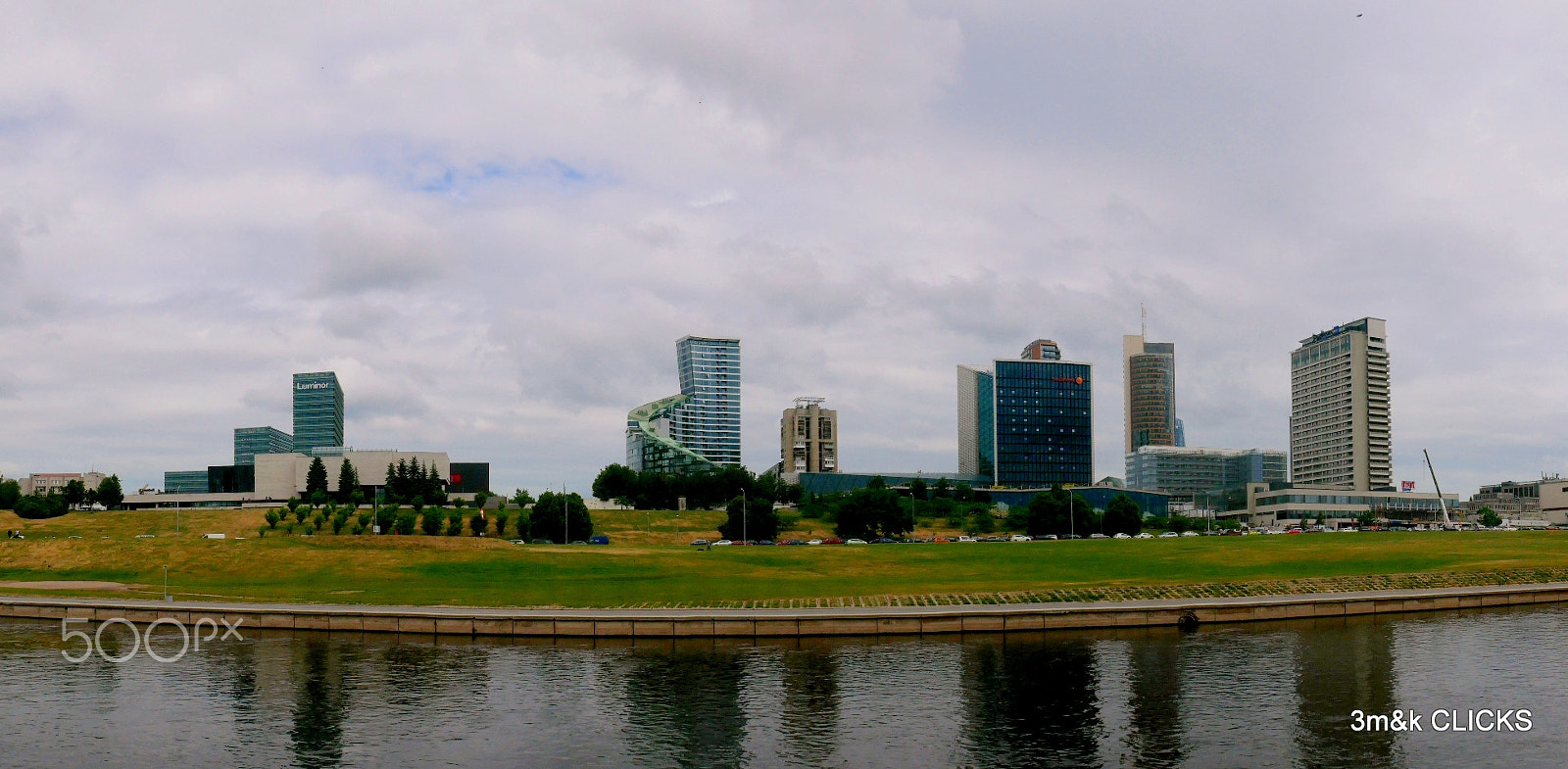 Panasonic Lumix DMC-G85 (Lumix DMC-G80) sample photo. River side view..vilinus photography