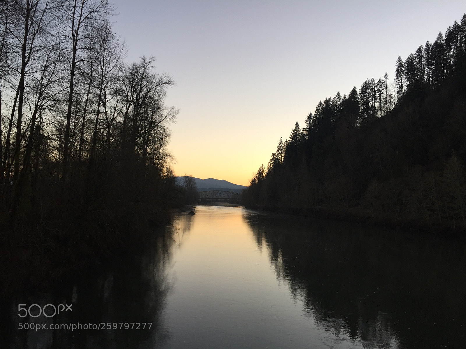 Apple iPhone 6 sample photo. River sunset photography