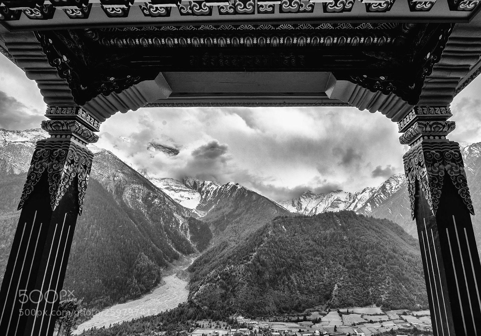 Nikon D600 sample photo. The gate photography