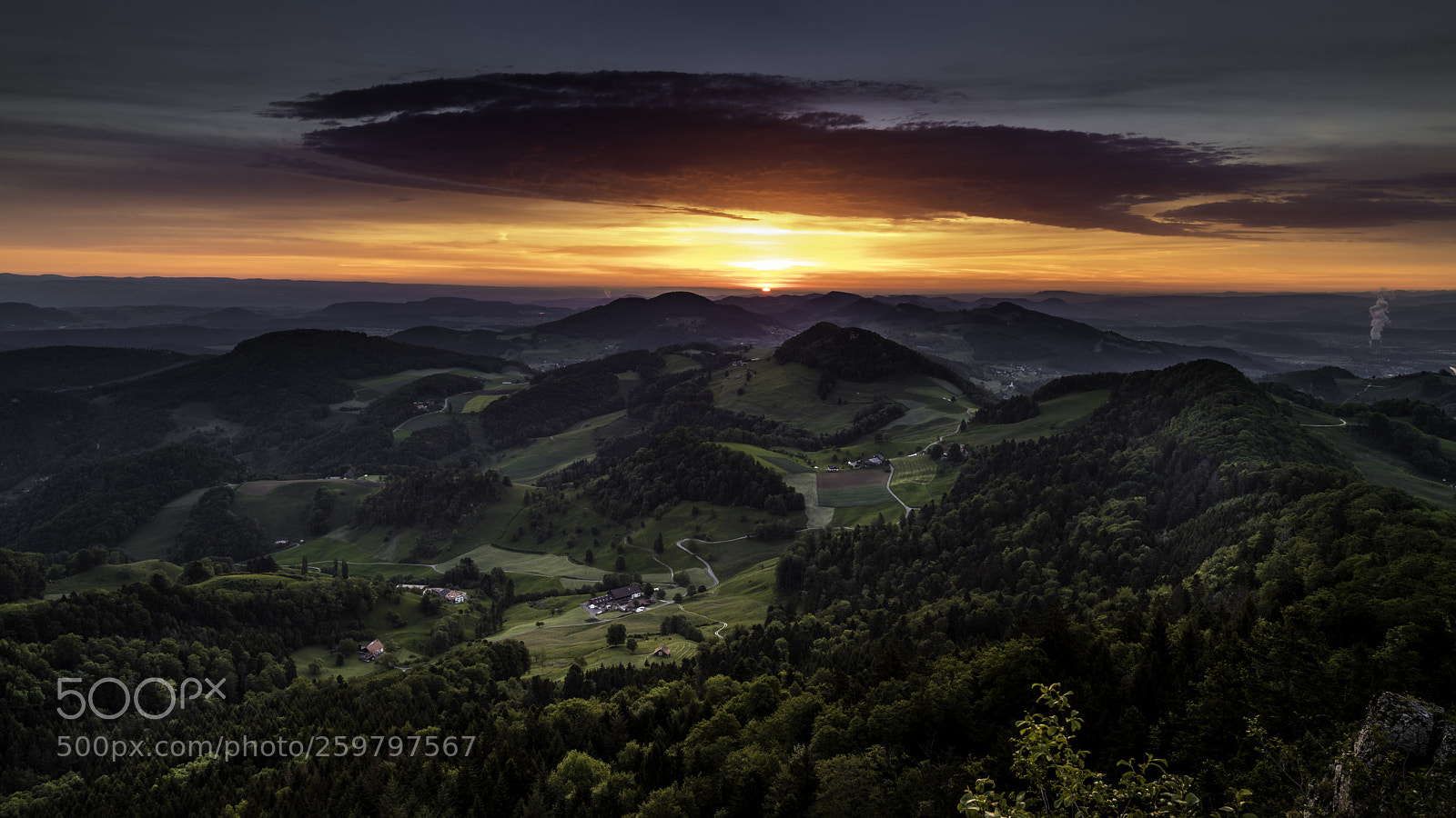 Canon EOS 5D Mark IV sample photo. Jura sunrise photography
