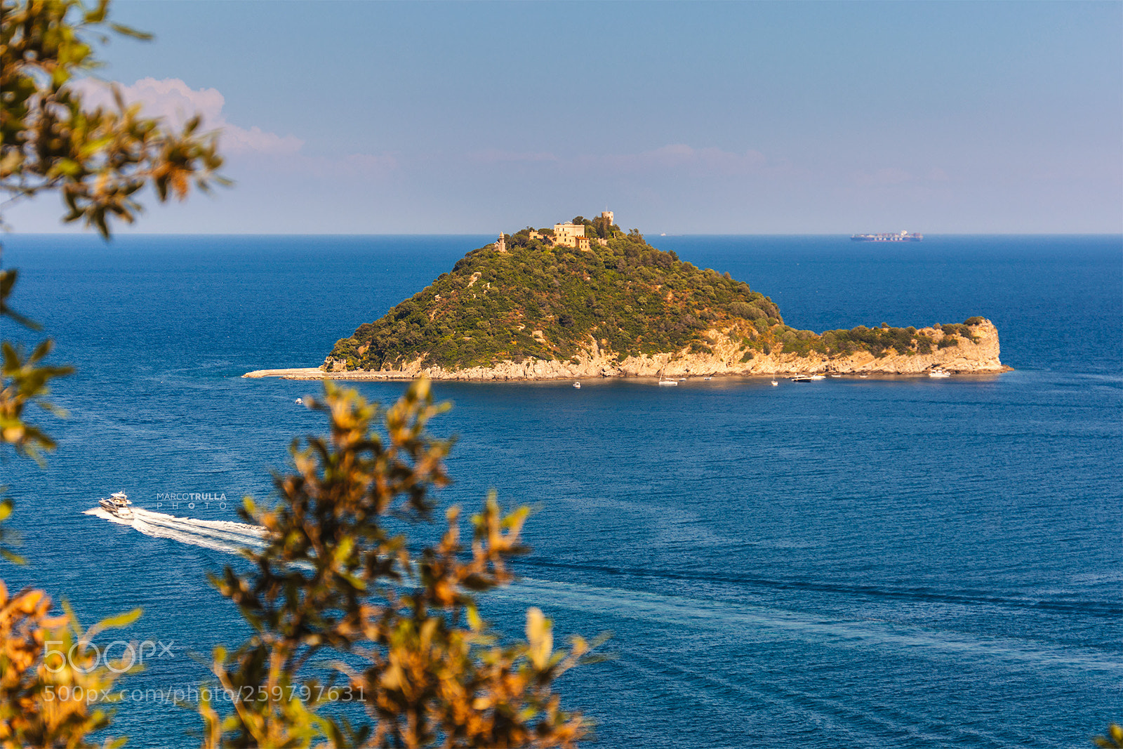 Nikon D7200 sample photo. Gallinara island photography