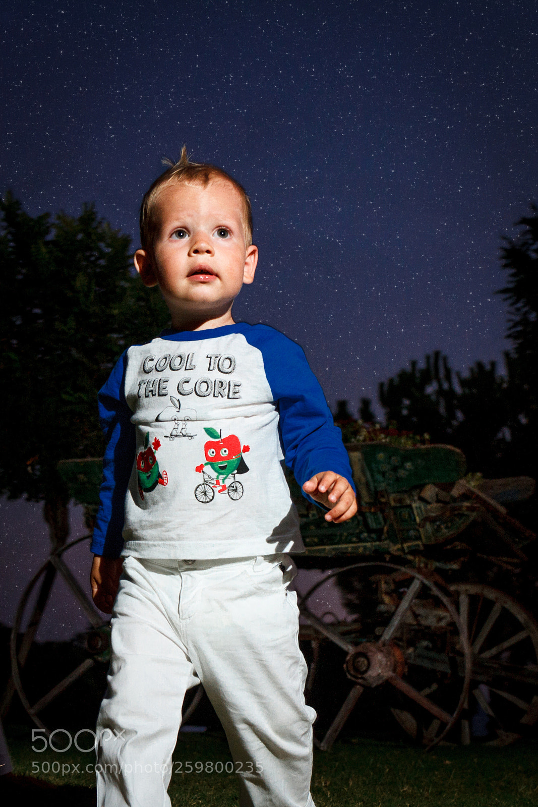 Canon EOS 7D sample photo. Boy at night photography