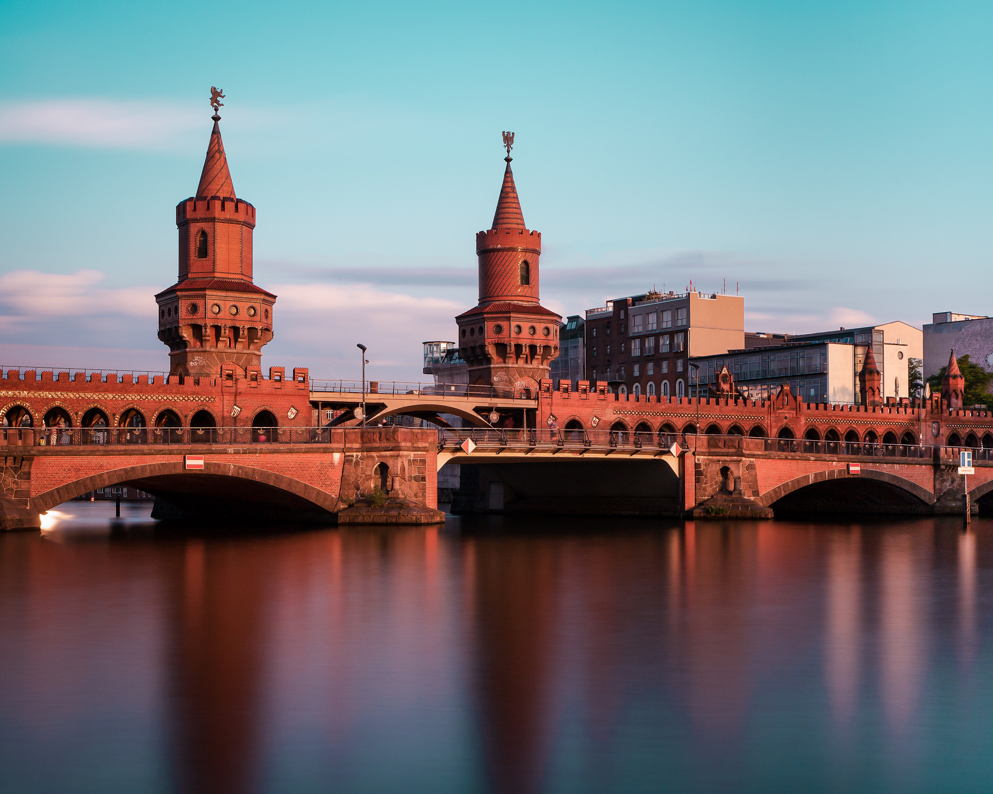 Olympus PEN E-PL8 sample photo. Oberbaum bridge photography