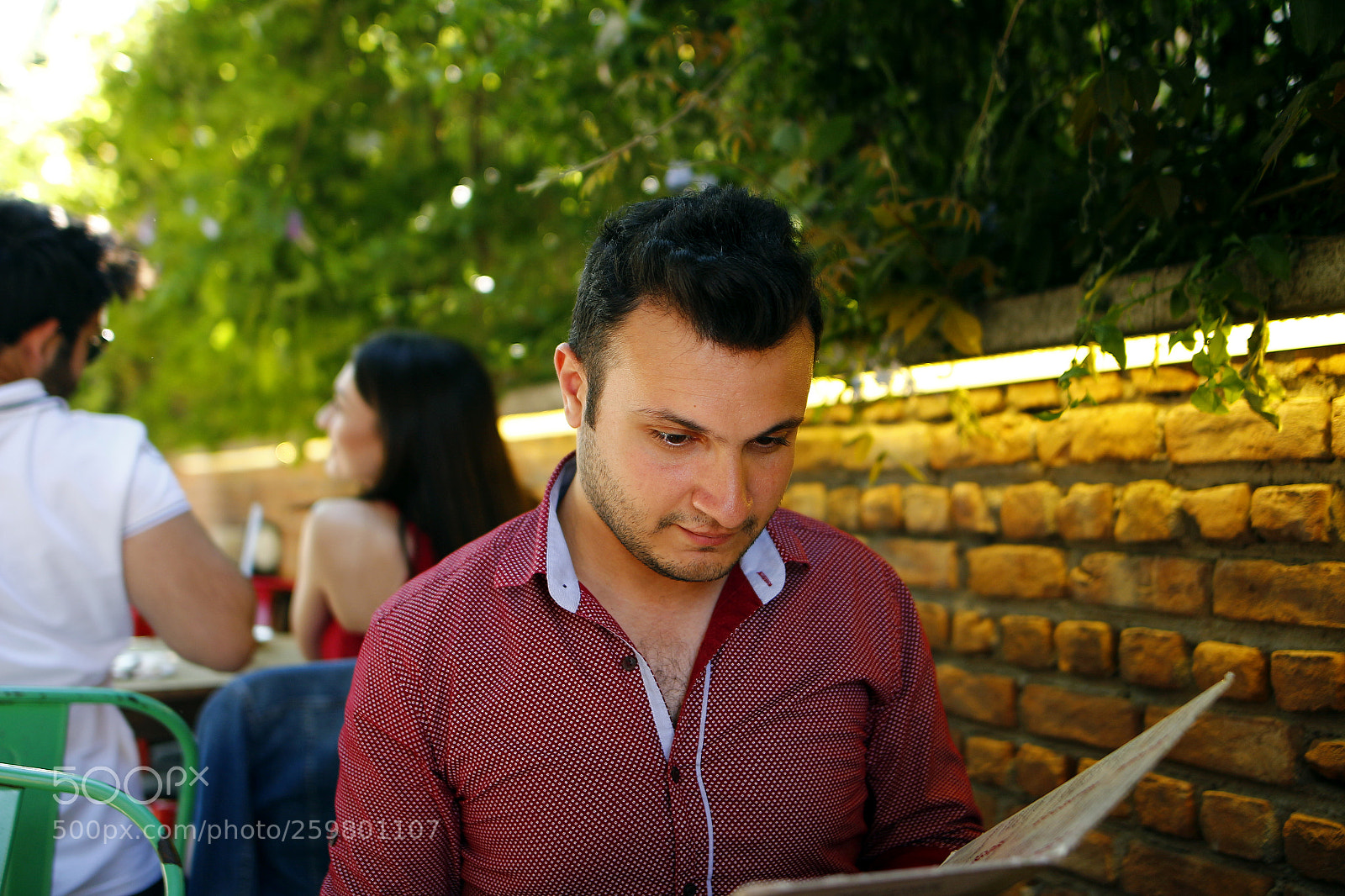 Canon EOS 650D (EOS Rebel T4i / EOS Kiss X6i) sample photo. Portre in the cafe... photography