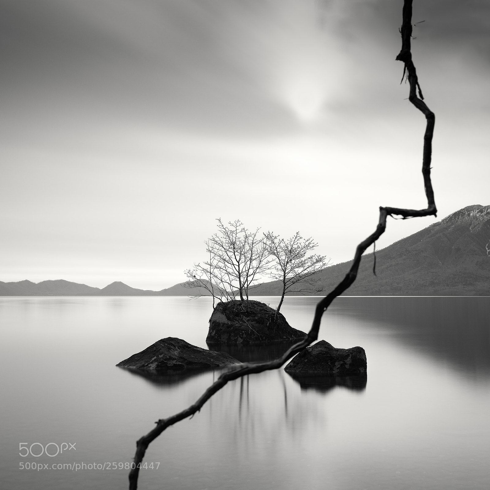 Sony a7R III sample photo. Sato's tｈree rocks photography