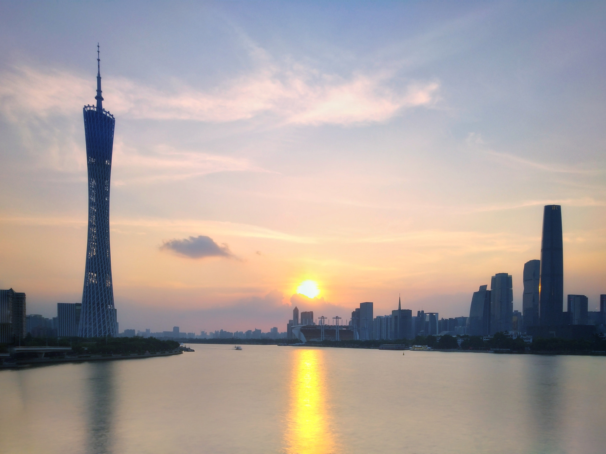 vivo 1725 sample photo. Sunset at zhujiang photography