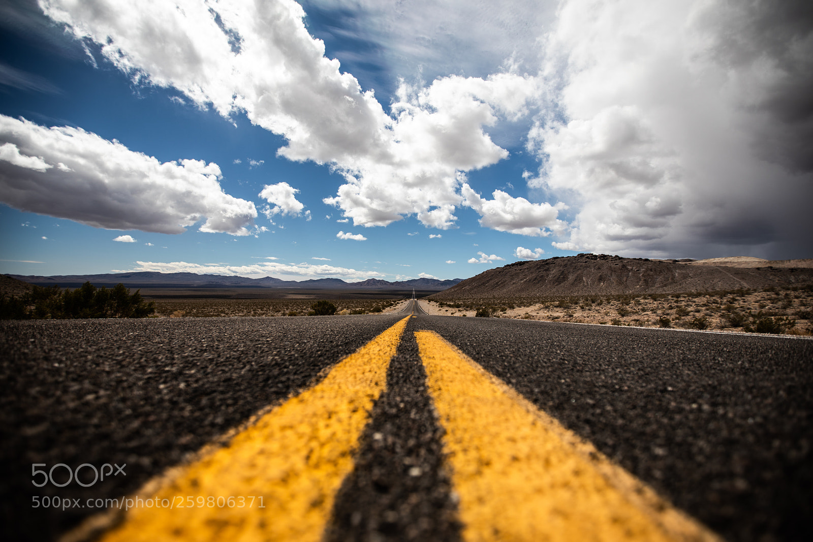 Canon EOS 5D Mark IV sample photo. Rhyolite ghost town photography