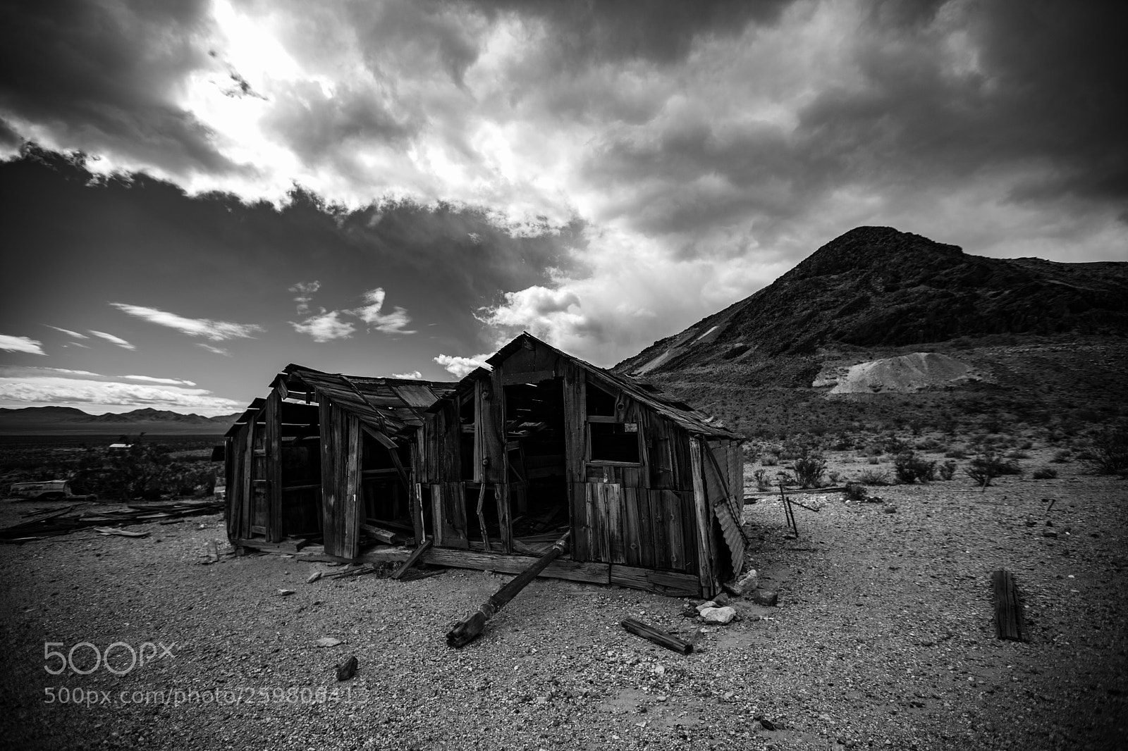 Canon EOS 5D Mark IV sample photo. Rhyolite ghost town photography