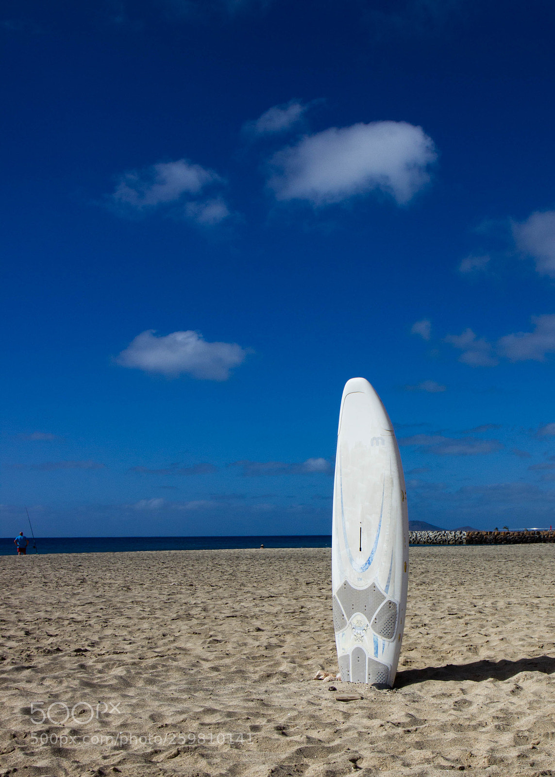 Canon EOS 600D (Rebel EOS T3i / EOS Kiss X5) sample photo. Surfboard photography