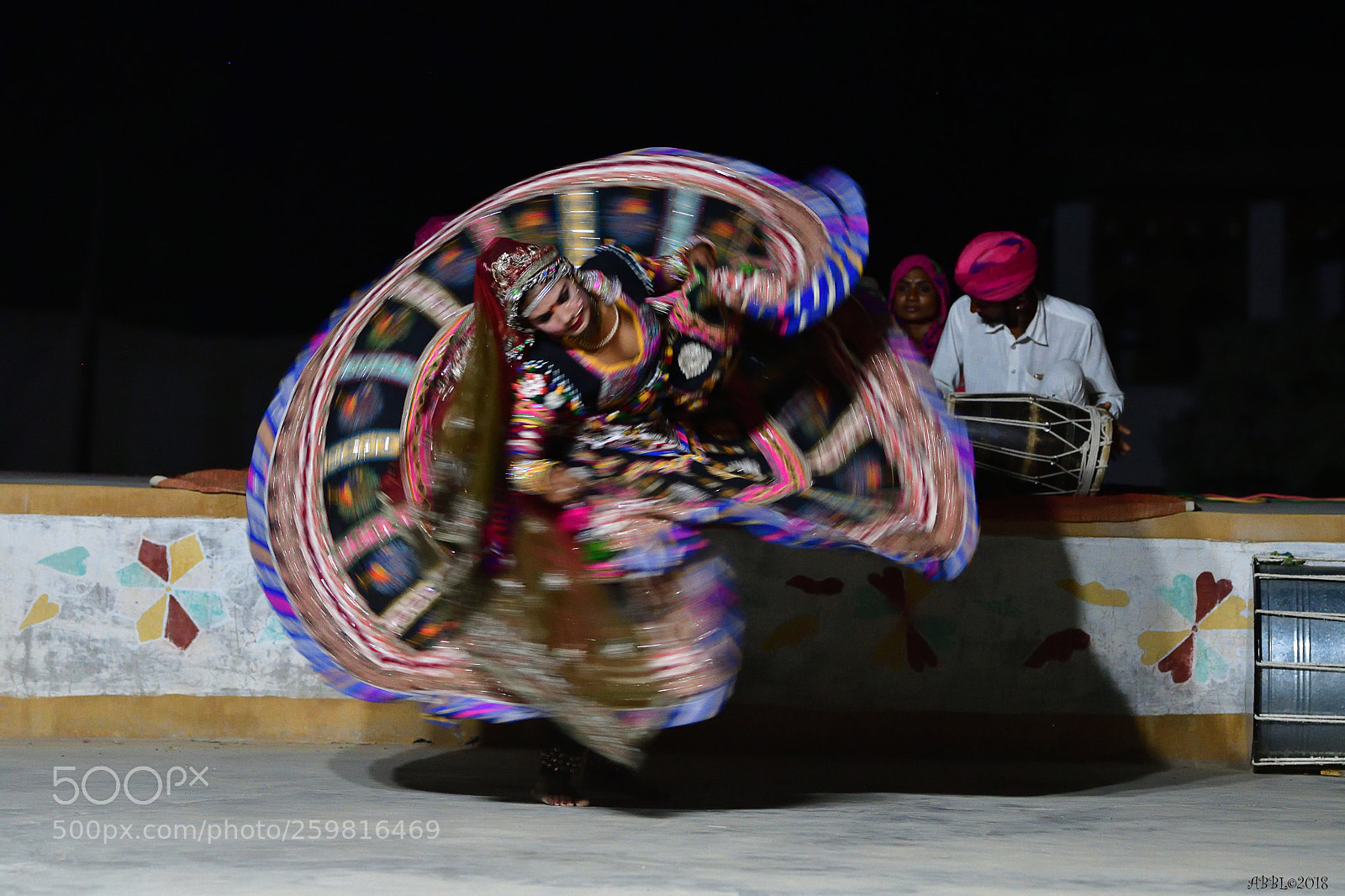 Nikon D500 sample photo. Whirling in a whirlwind photography