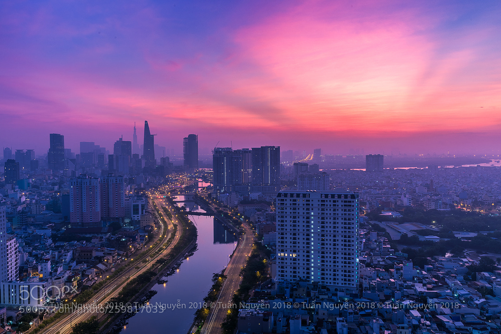 Canon EOS 5D Mark IV sample photo. Sunrise ho chi minh photography