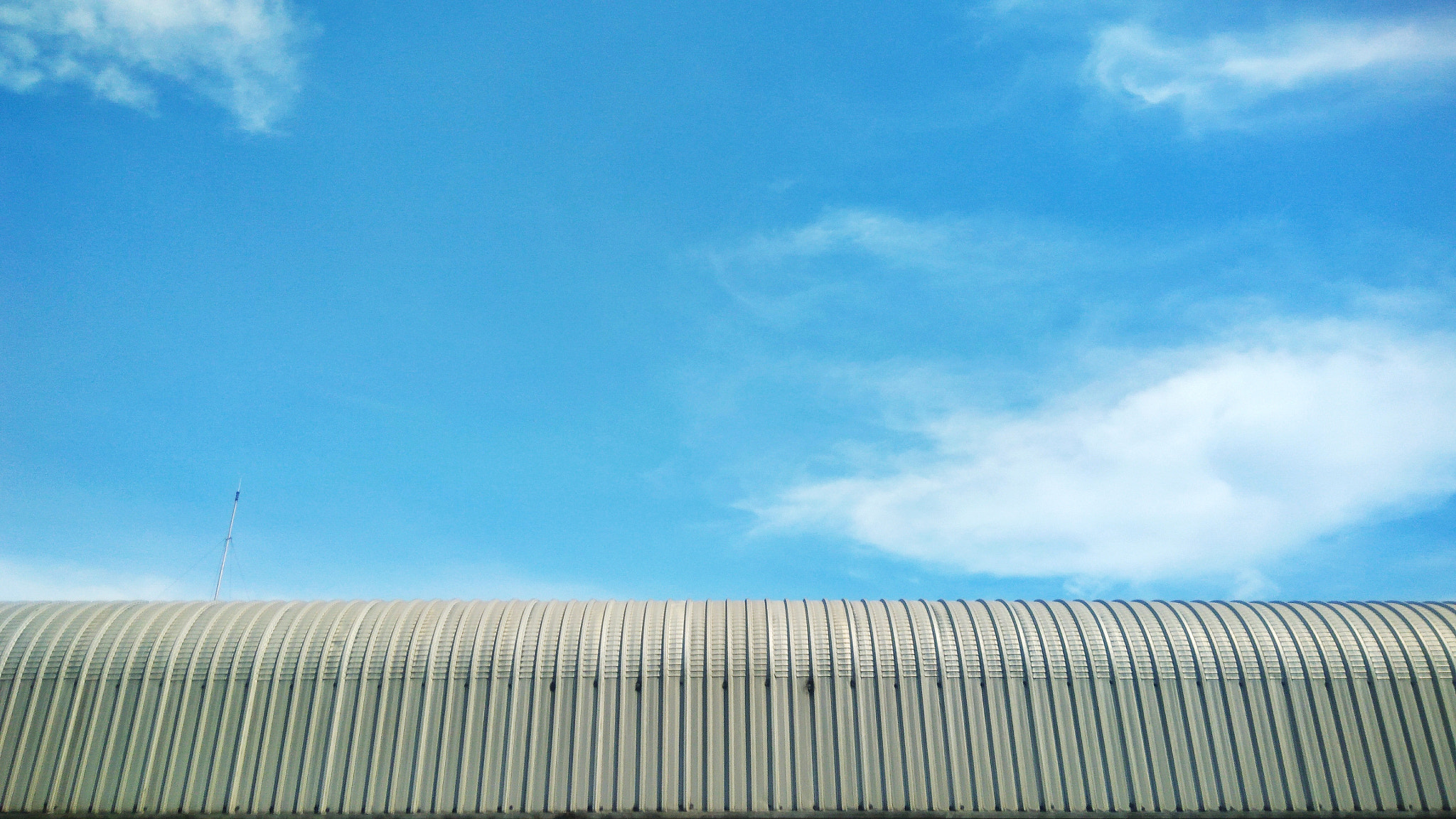 ASUS ZenFone 3 Max (ZC553KL) sample photo. Bright blue sky photography