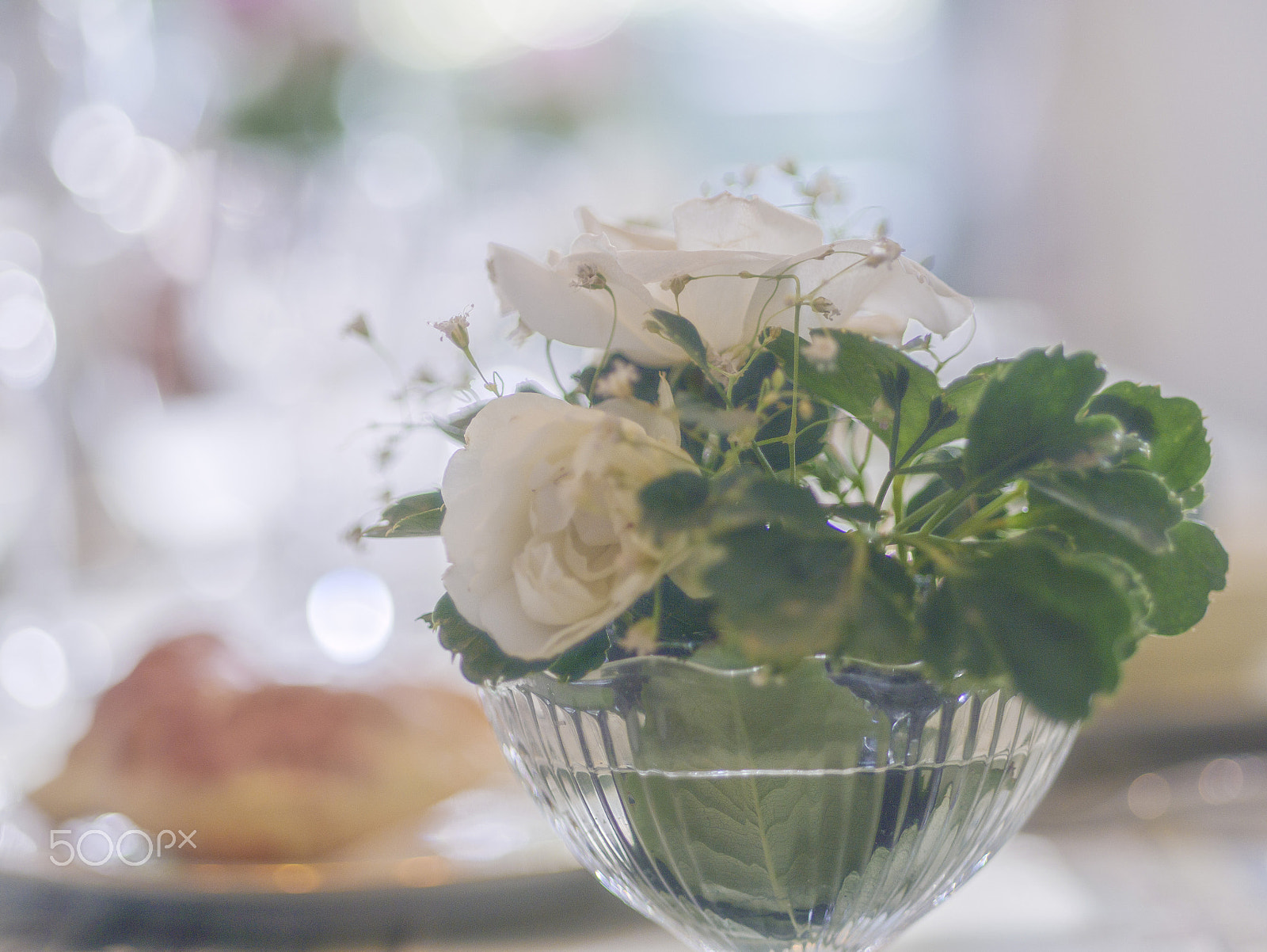 Panasonic Lumix DMC-GX85 (Lumix DMC-GX80 / Lumix DMC-GX7 Mark II) sample photo. Breakfast table photography