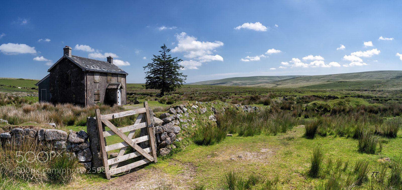 Sony a7 III sample photo. Nuns cross farm photography