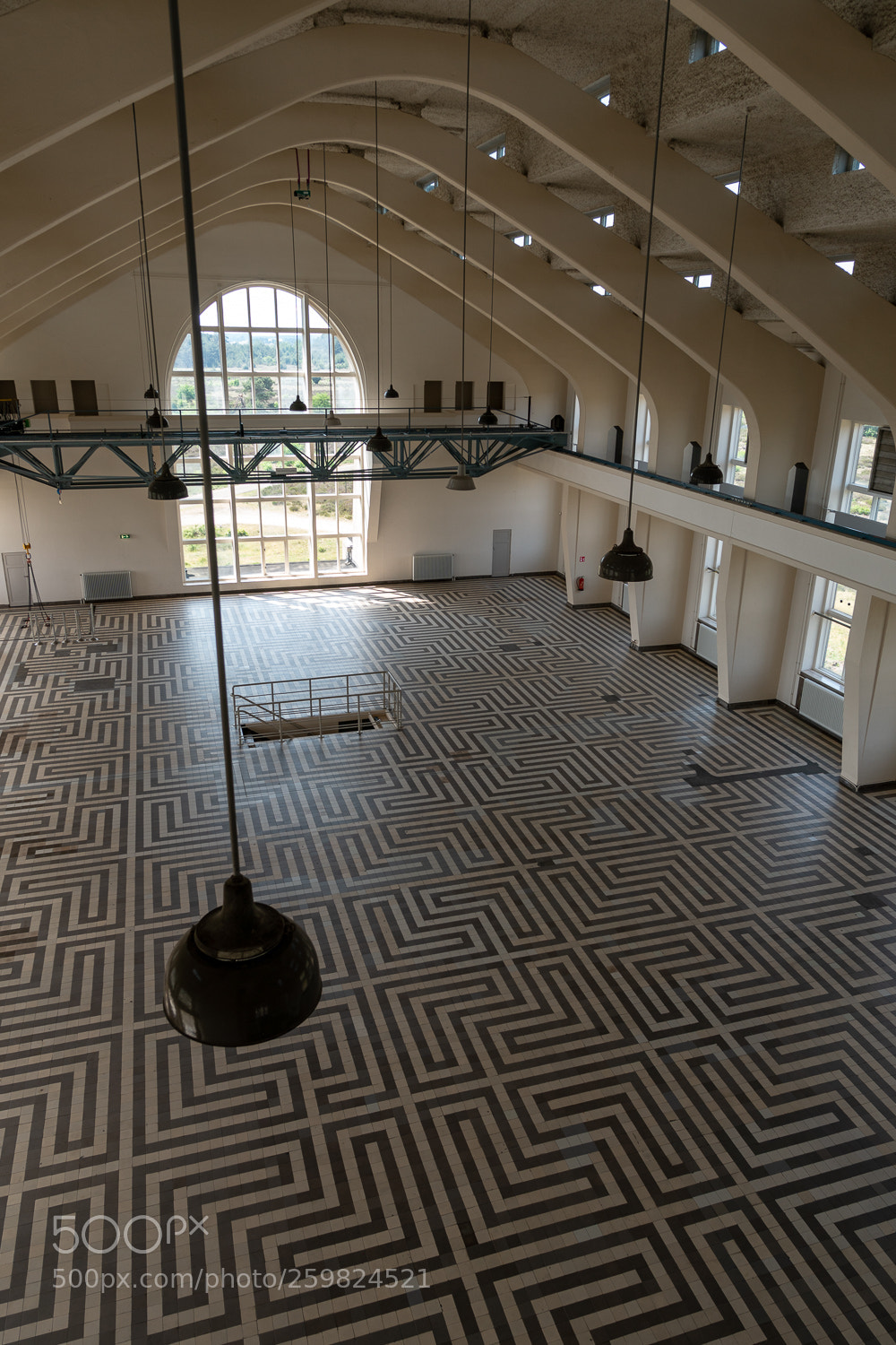 Sony a6500 sample photo. Large hall in radio photography