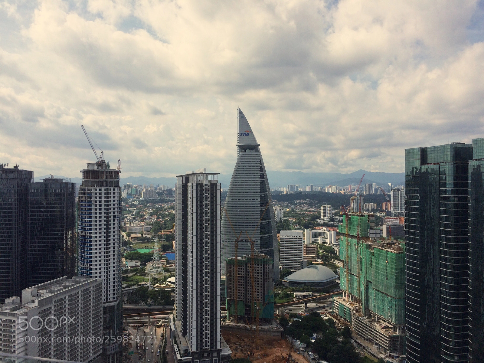 Apple iPhone 5s sample photo. City photography