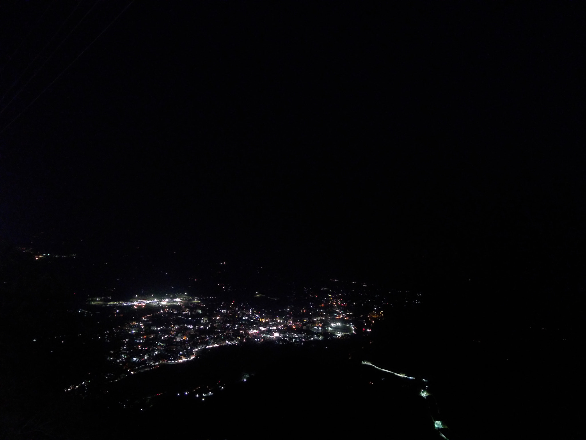 Motorola Moto G (5S) Plus sample photo. Night shot photography