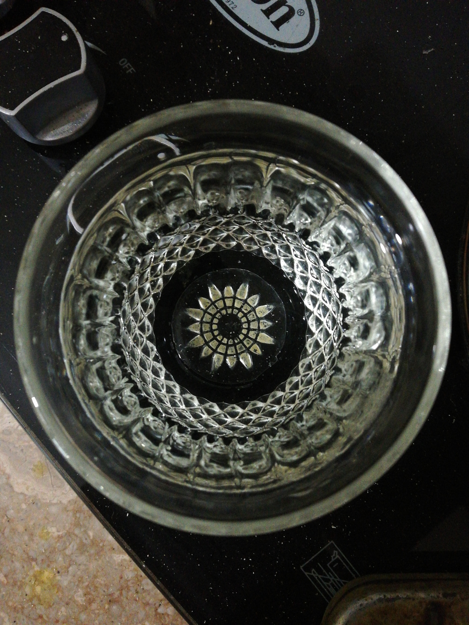HUAWEI Mate 10 Lite sample photo. A glass of water.. photography