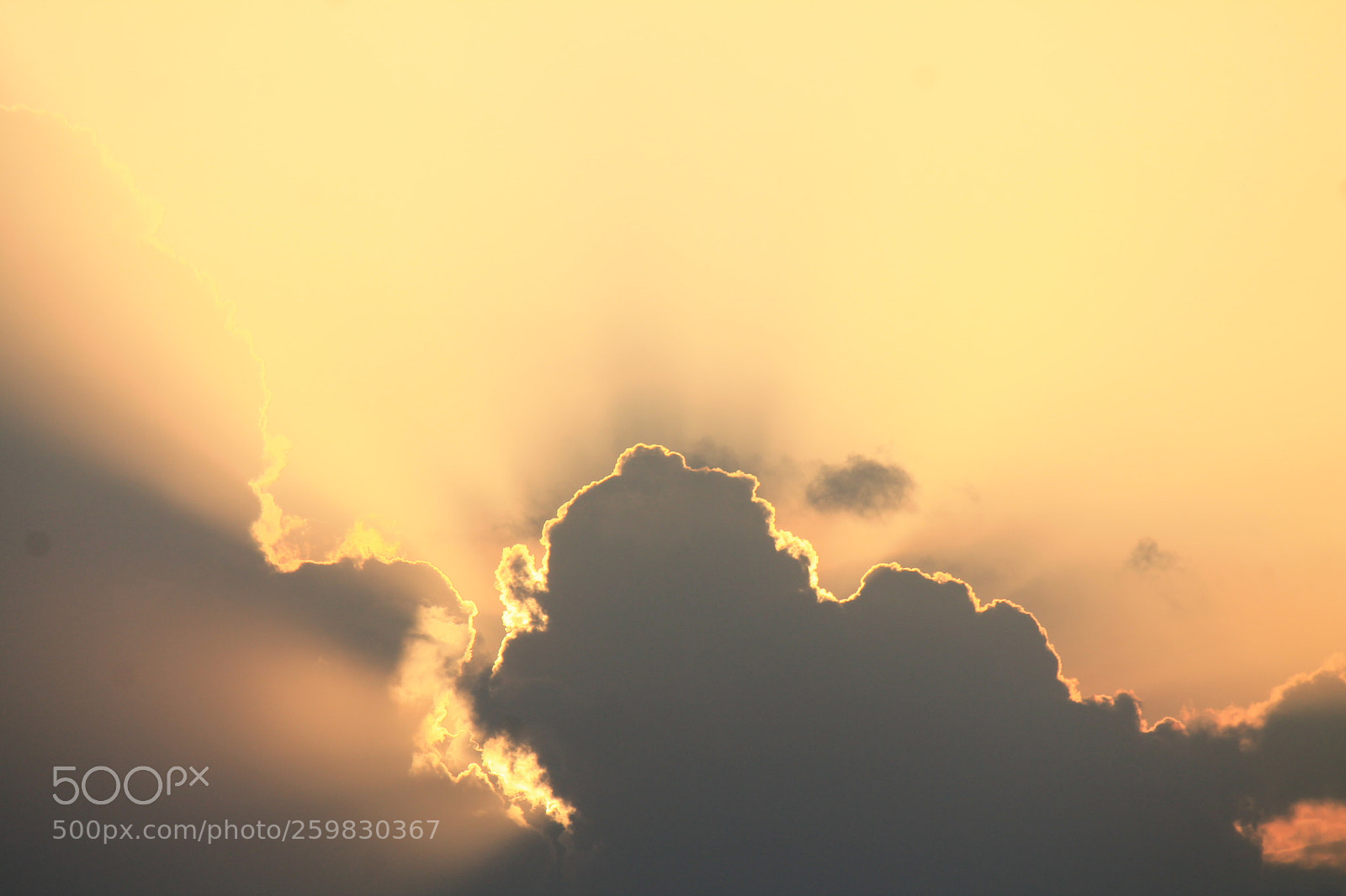 Canon EF-S 55-250mm F4-5.6 IS II sample photo. Godrays photography