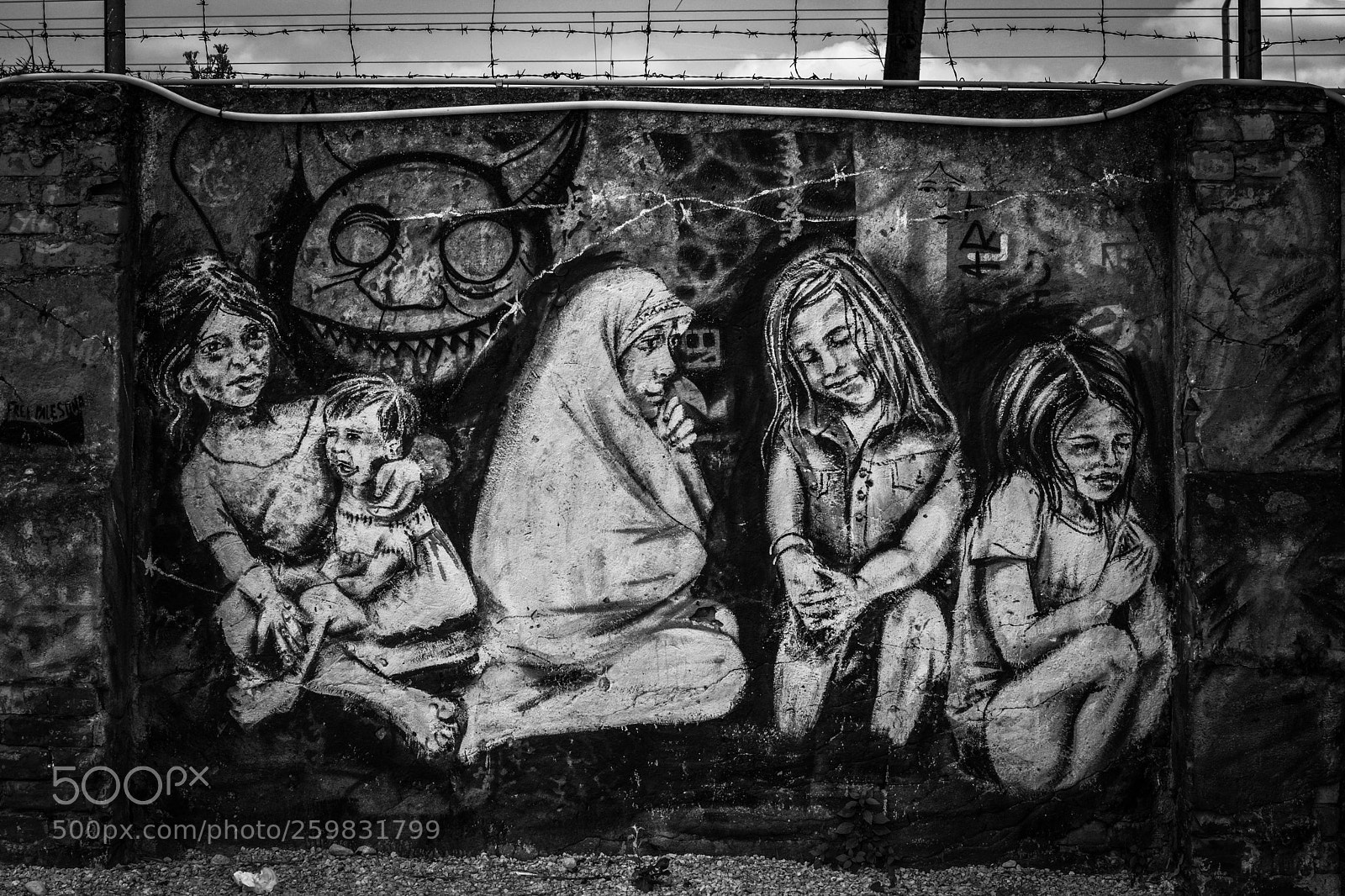 Nikon D5200 sample photo. Streetart. streets of lisbon photography