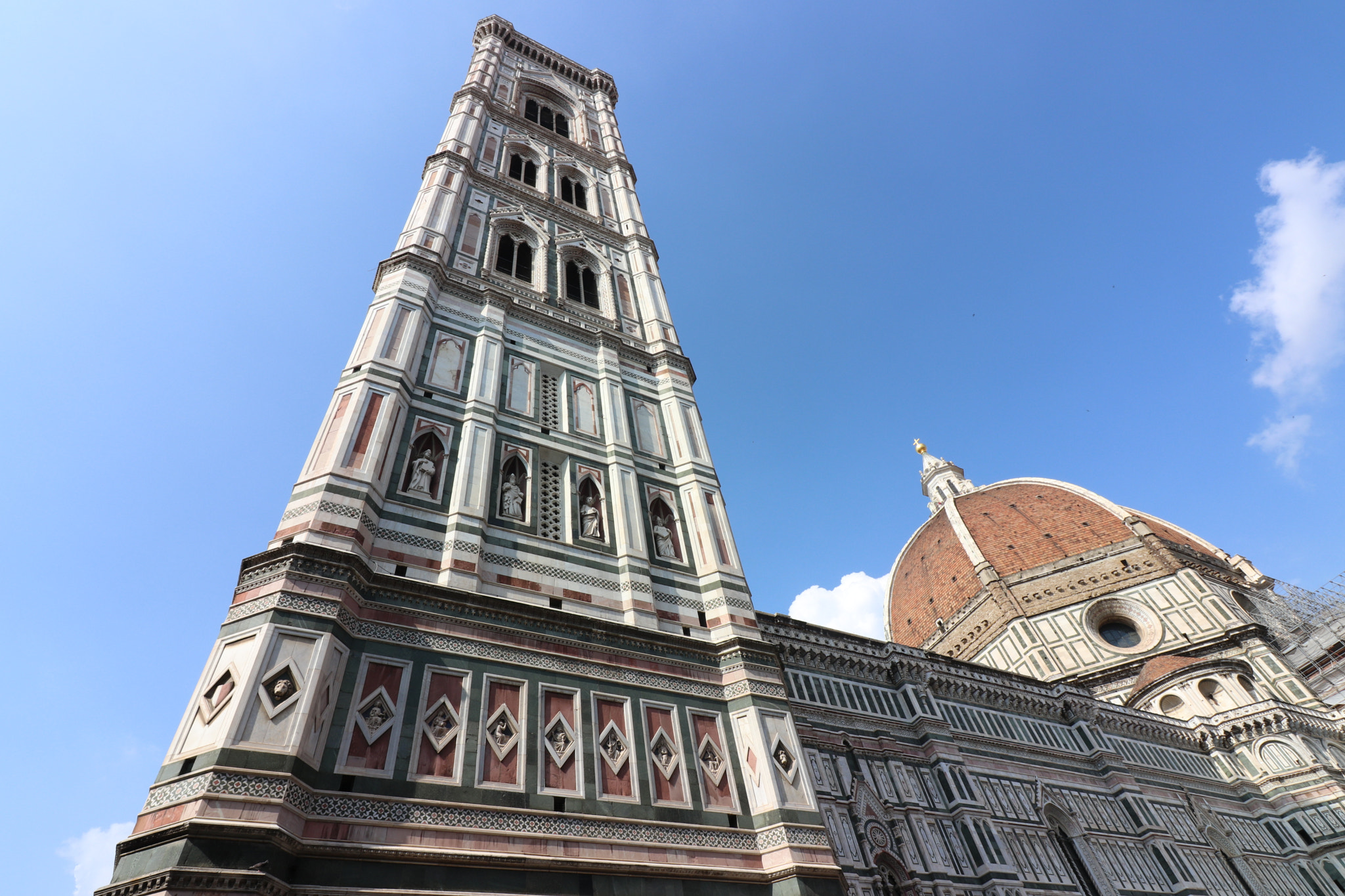 Canon EOS 80D sample photo. Verso il cielo photography