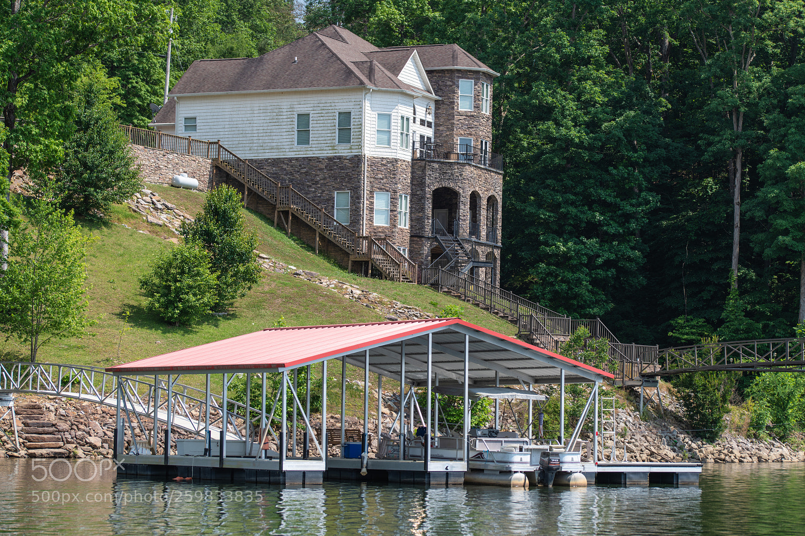 Nikon D850 sample photo. Residence on the lake photography