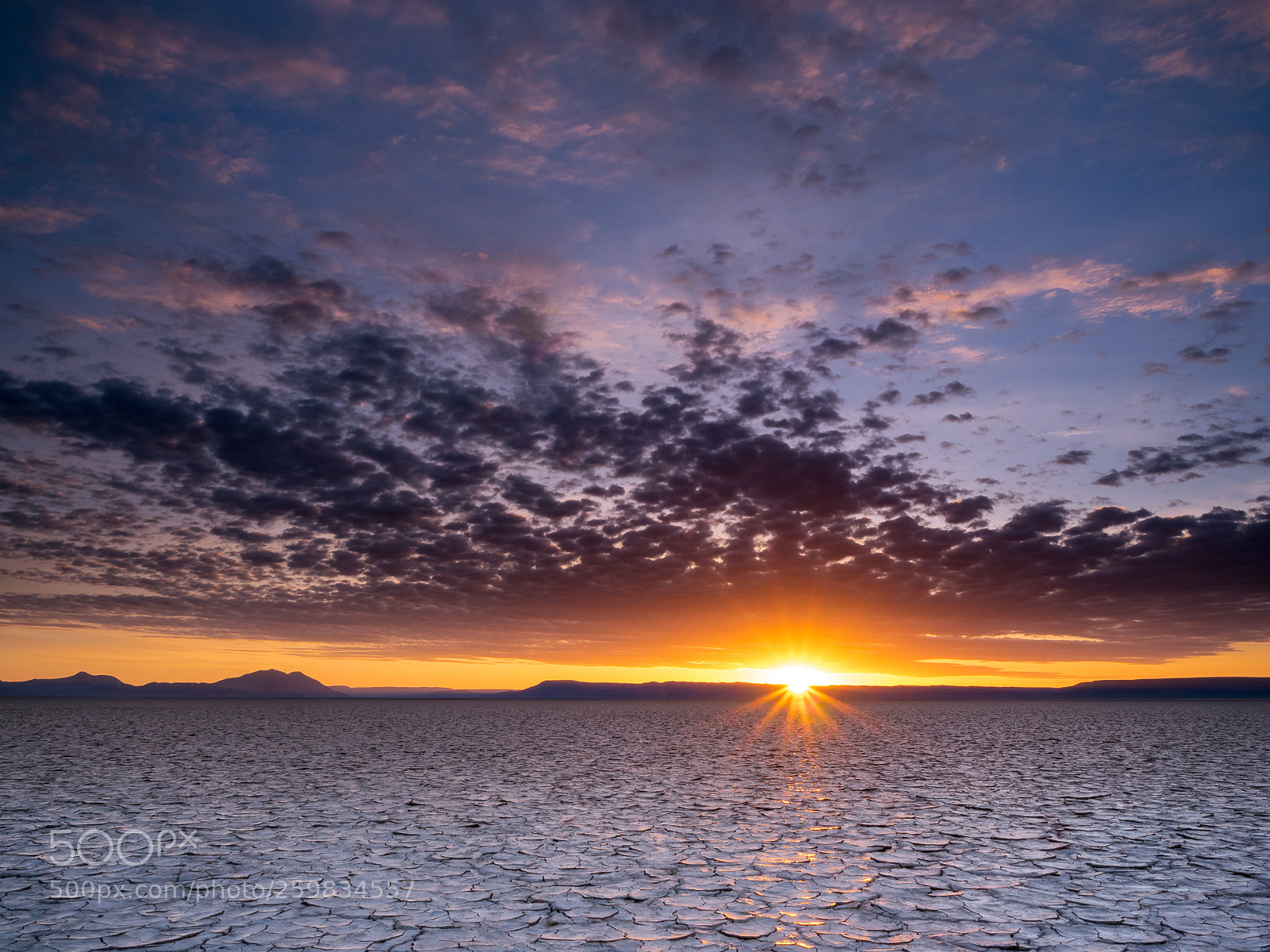 Olympus OM-D E-M5 II sample photo. Sunrise on the alvord photography