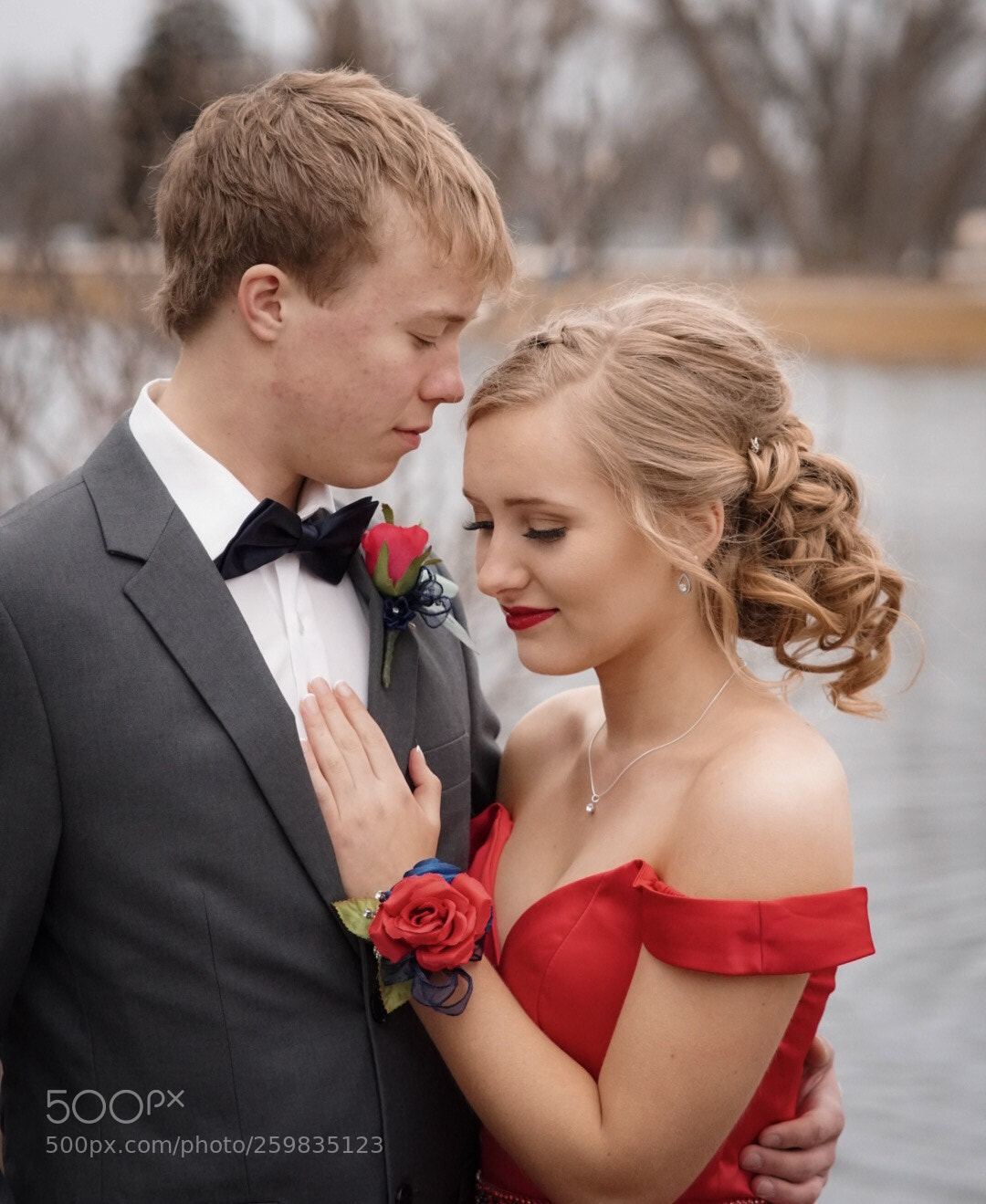 Sony a6300 sample photo. Prom photography