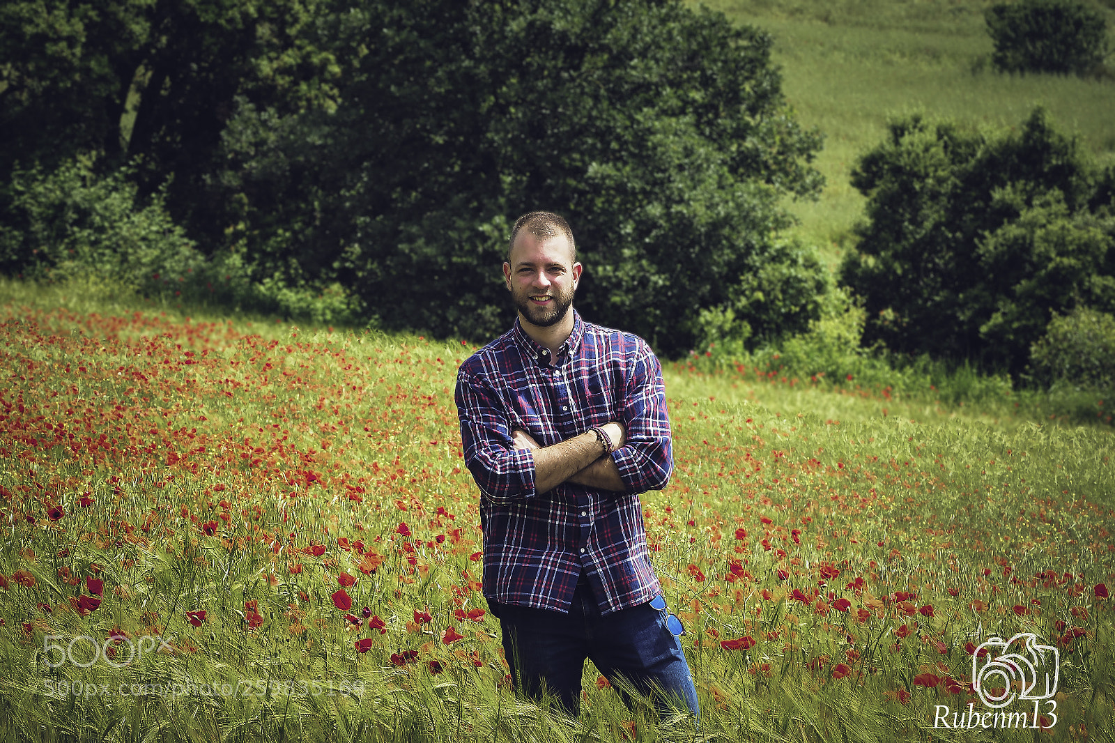 Olympus OM-D E-M10 II sample photo. Countryside poppy photography