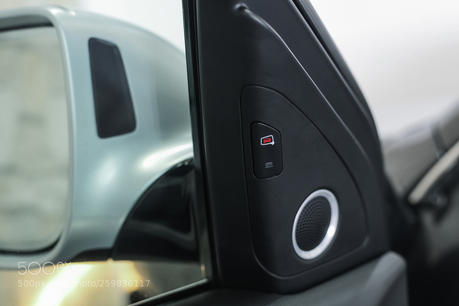 Canon EOS 5D Mark II sample photo. Blind spot detector monitor photography