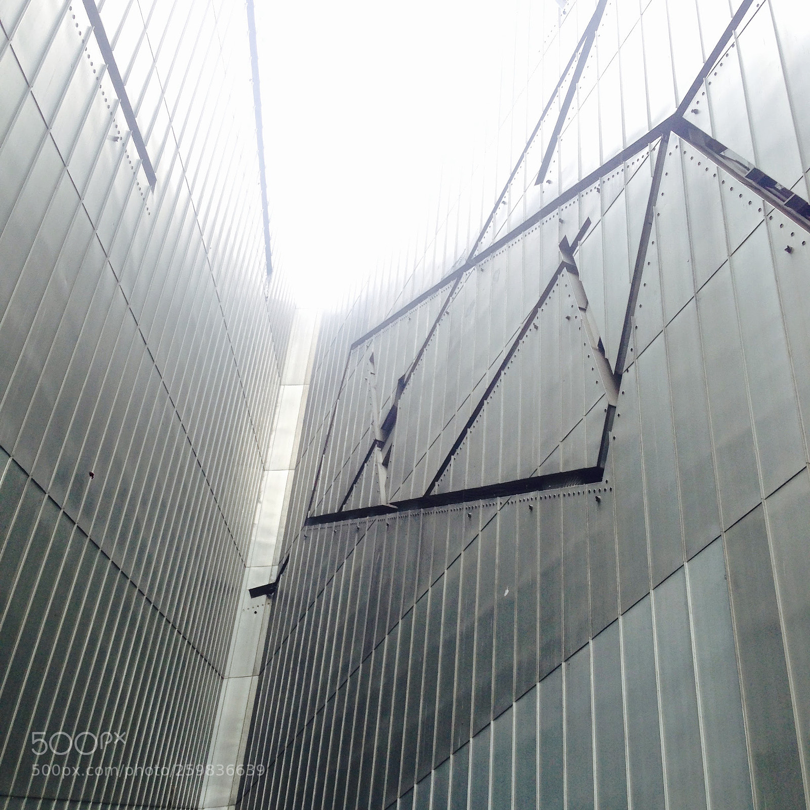 Apple iPhone 5 sample photo. Img photography