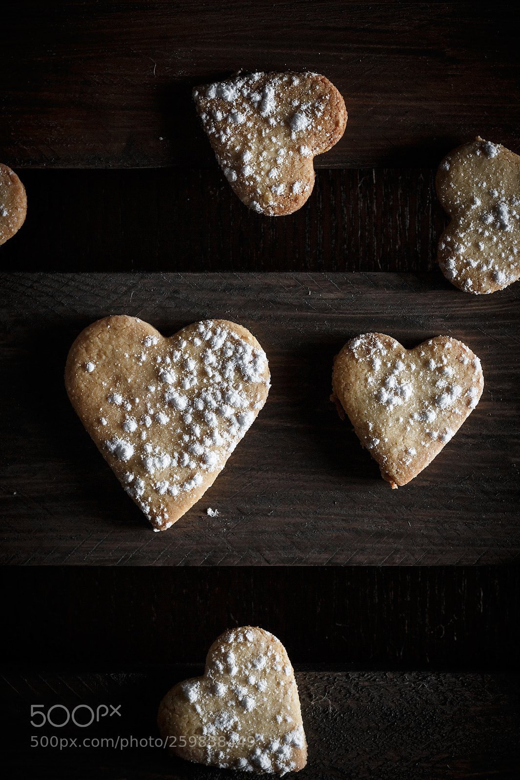 Canon EOS 700D (EOS Rebel T5i / EOS Kiss X7i) sample photo. Cookie hearts with sugar photography