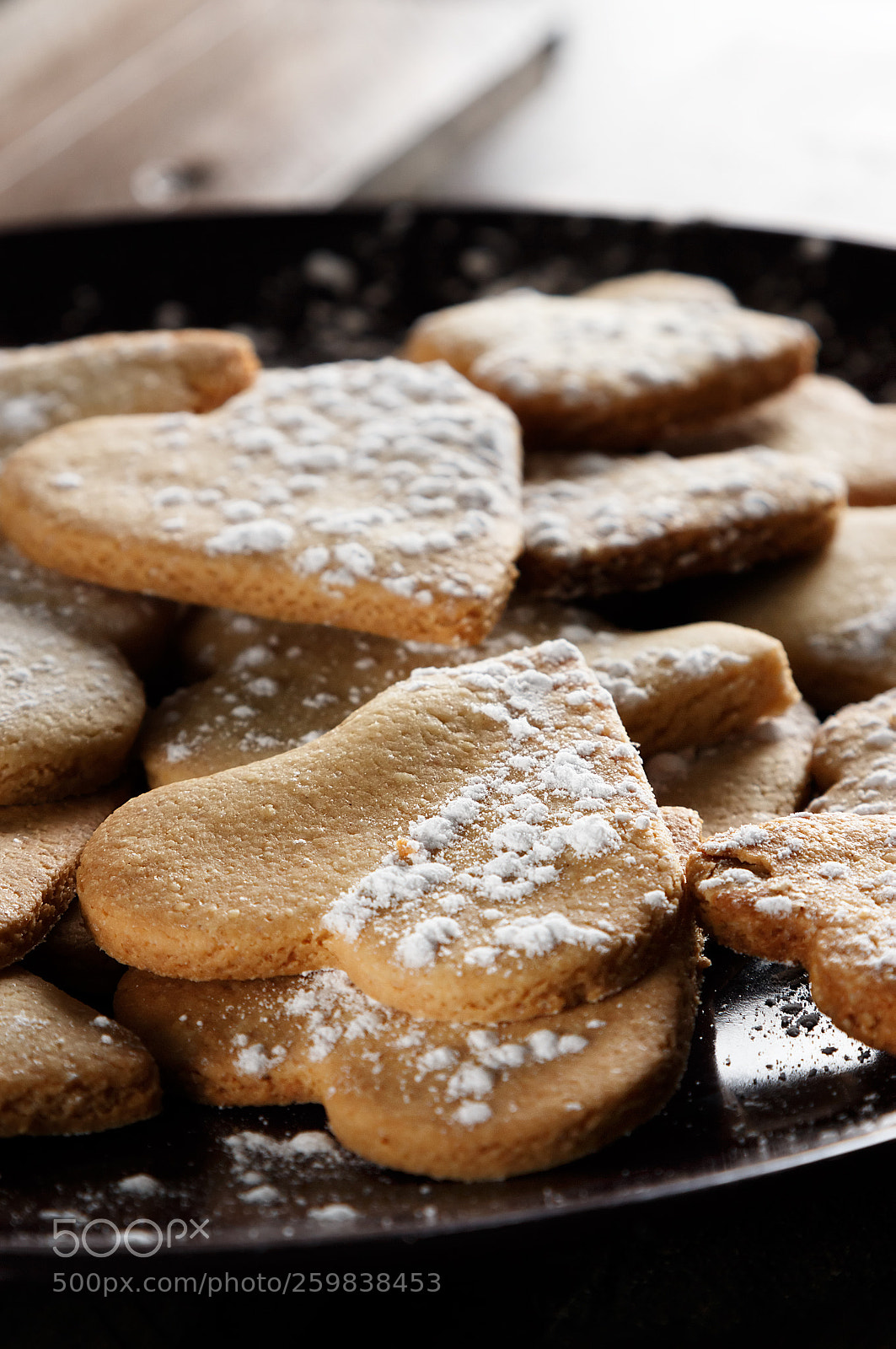 Canon EOS 700D (EOS Rebel T5i / EOS Kiss X7i) sample photo. Heart-shaped cookies. photography