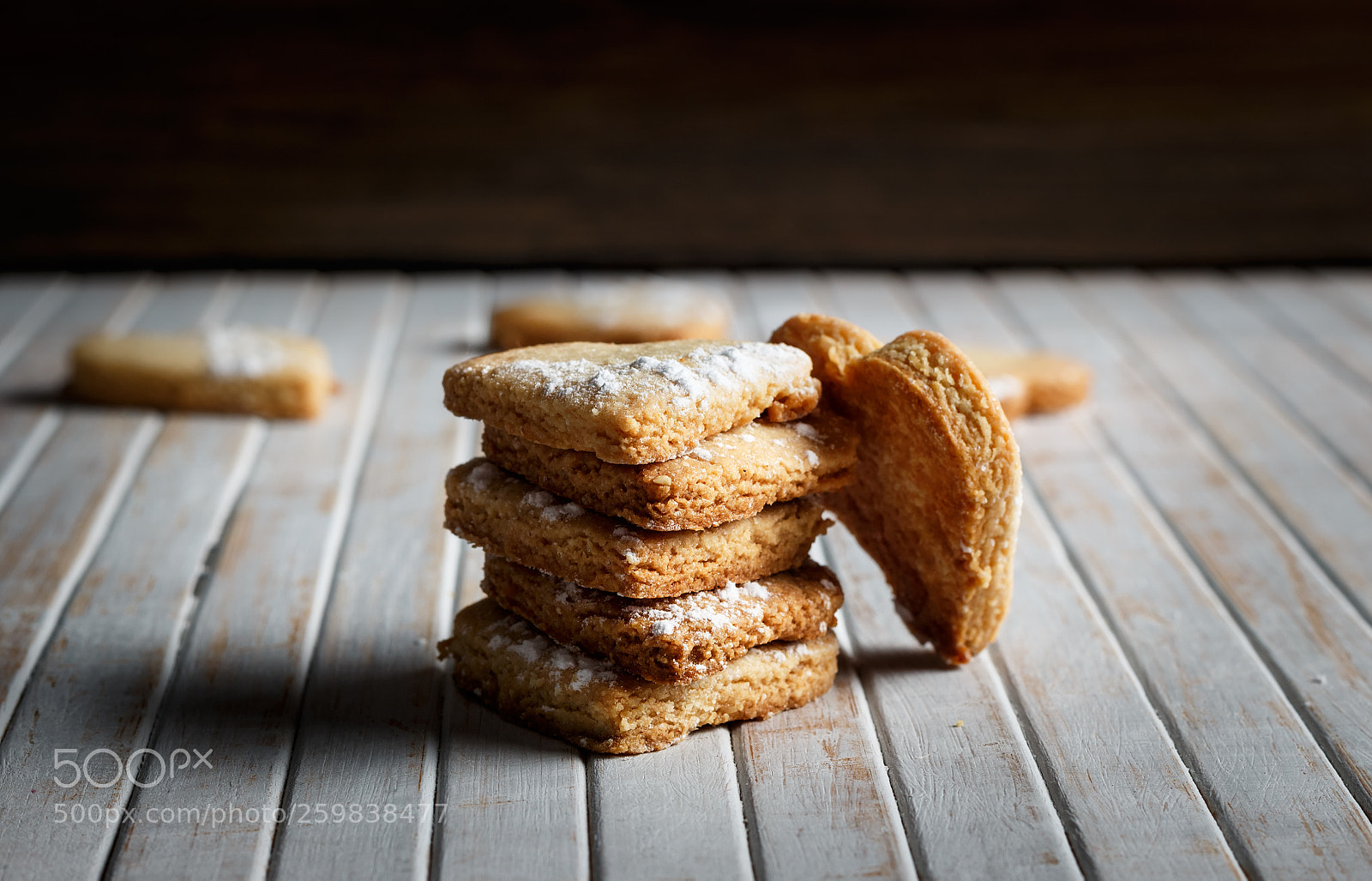 Canon EOS 700D (EOS Rebel T5i / EOS Kiss X7i) sample photo. Home-made heart-shaped cookies. photography