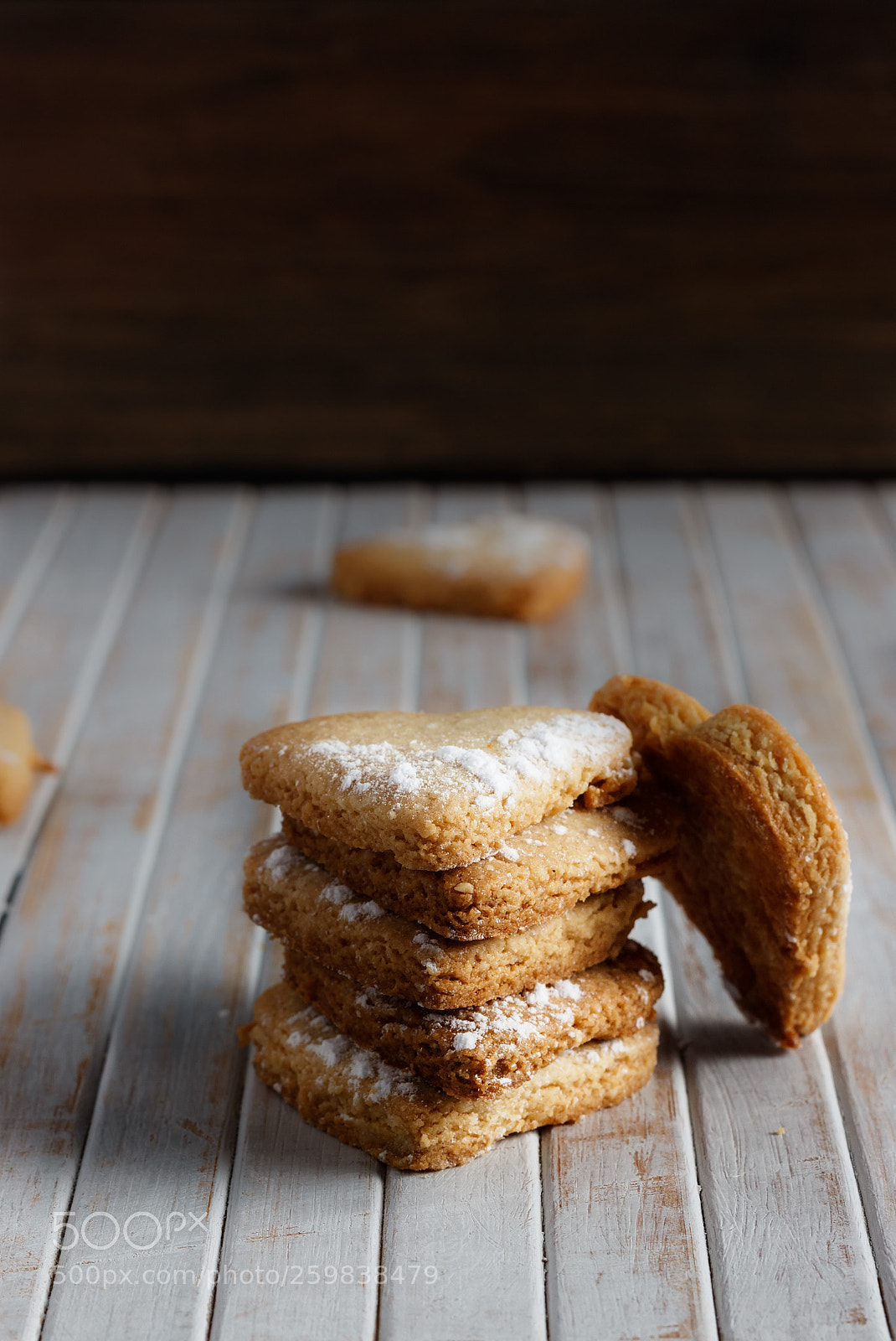 Canon EOS 700D (EOS Rebel T5i / EOS Kiss X7i) sample photo. Home-made heart-shaped cookies. photography