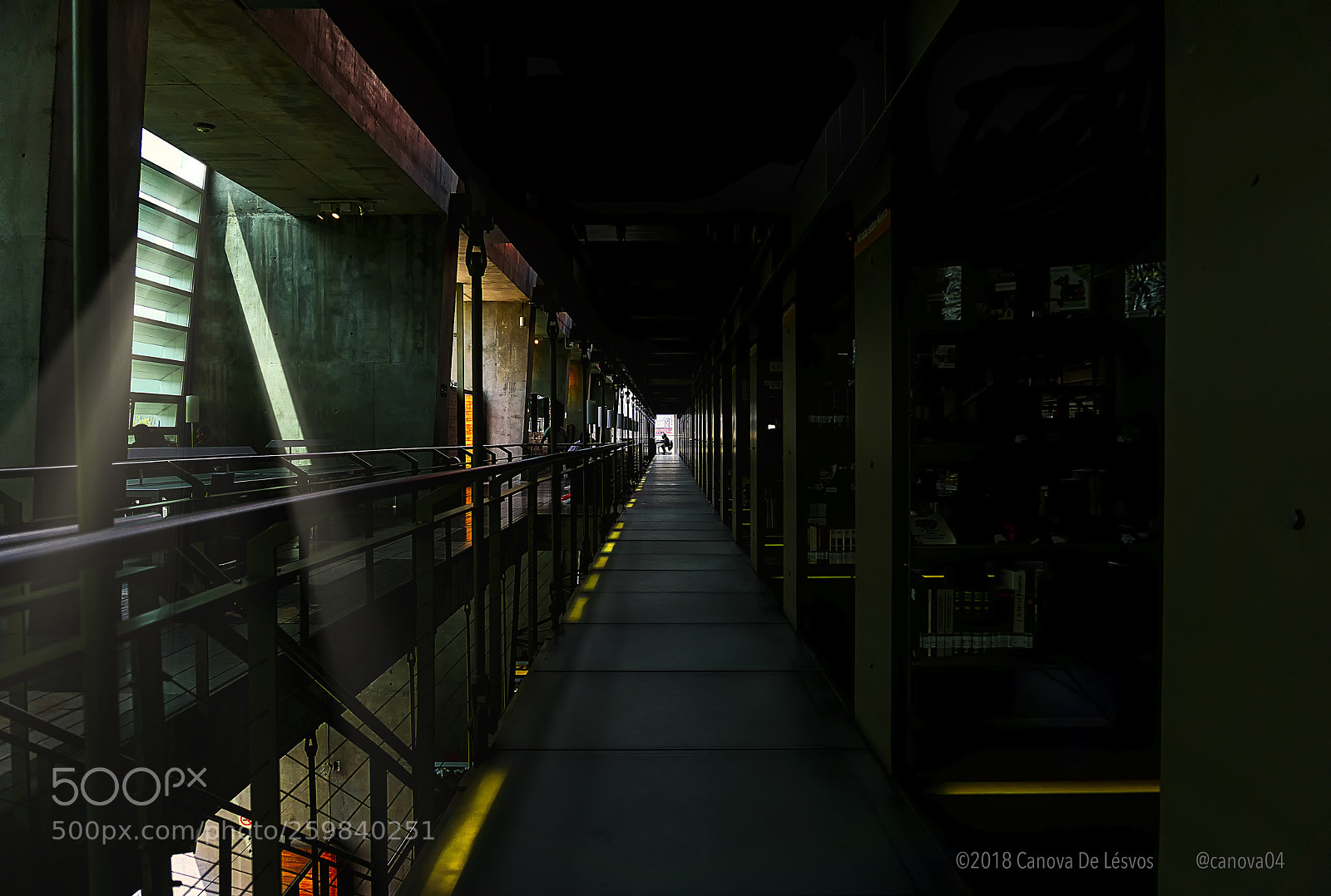 Sony a6000 sample photo. Chiaroscuro, 28. photography