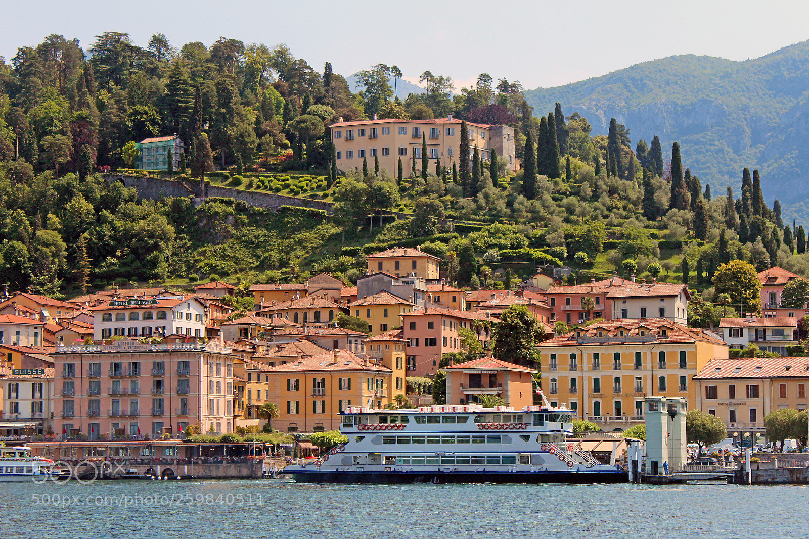 Canon EOS 600D (Rebel EOS T3i / EOS Kiss X5) sample photo. Ferry to bellagio, lake photography