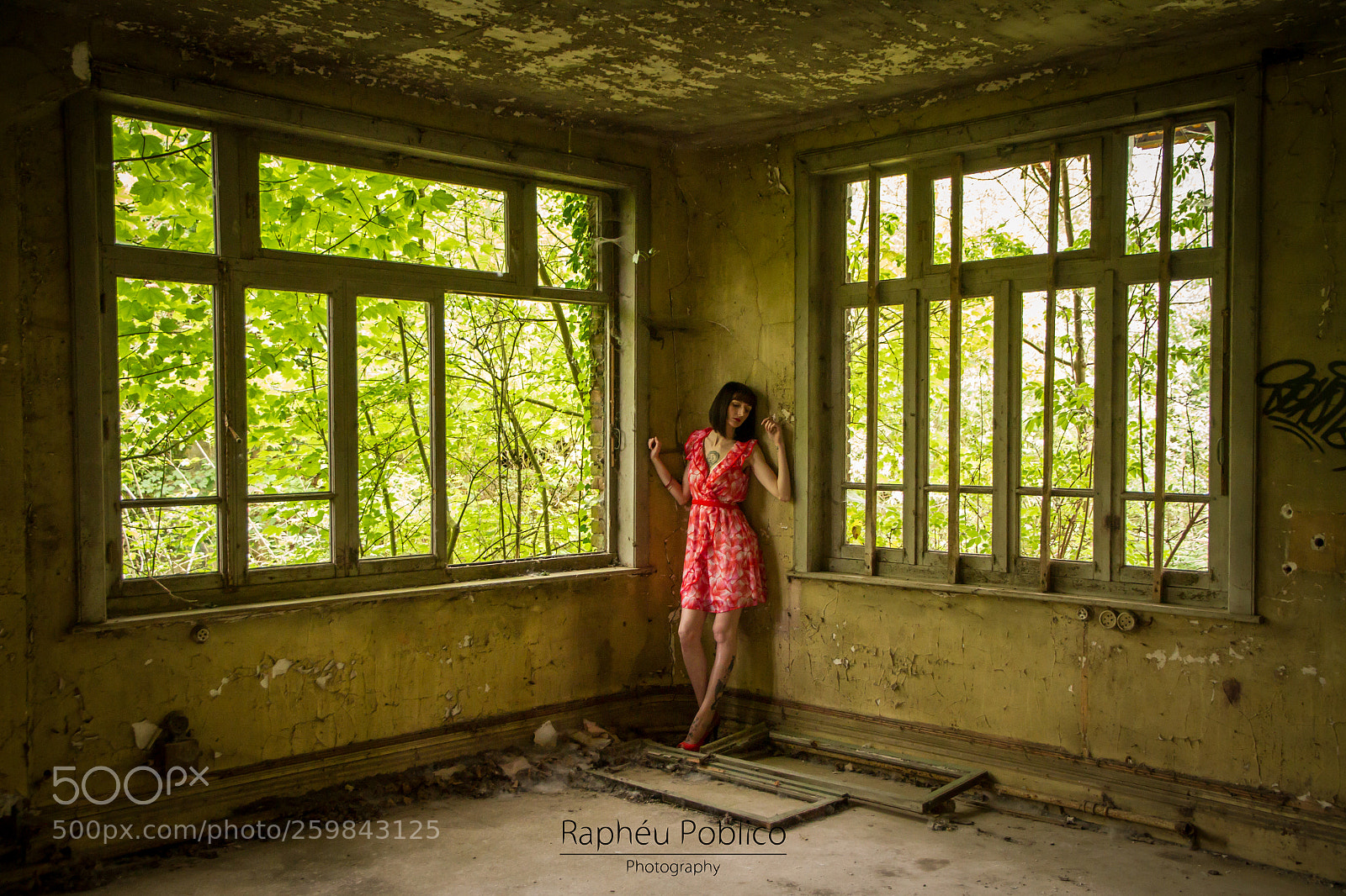 Canon EOS 7D sample photo. Abandoned house photography
