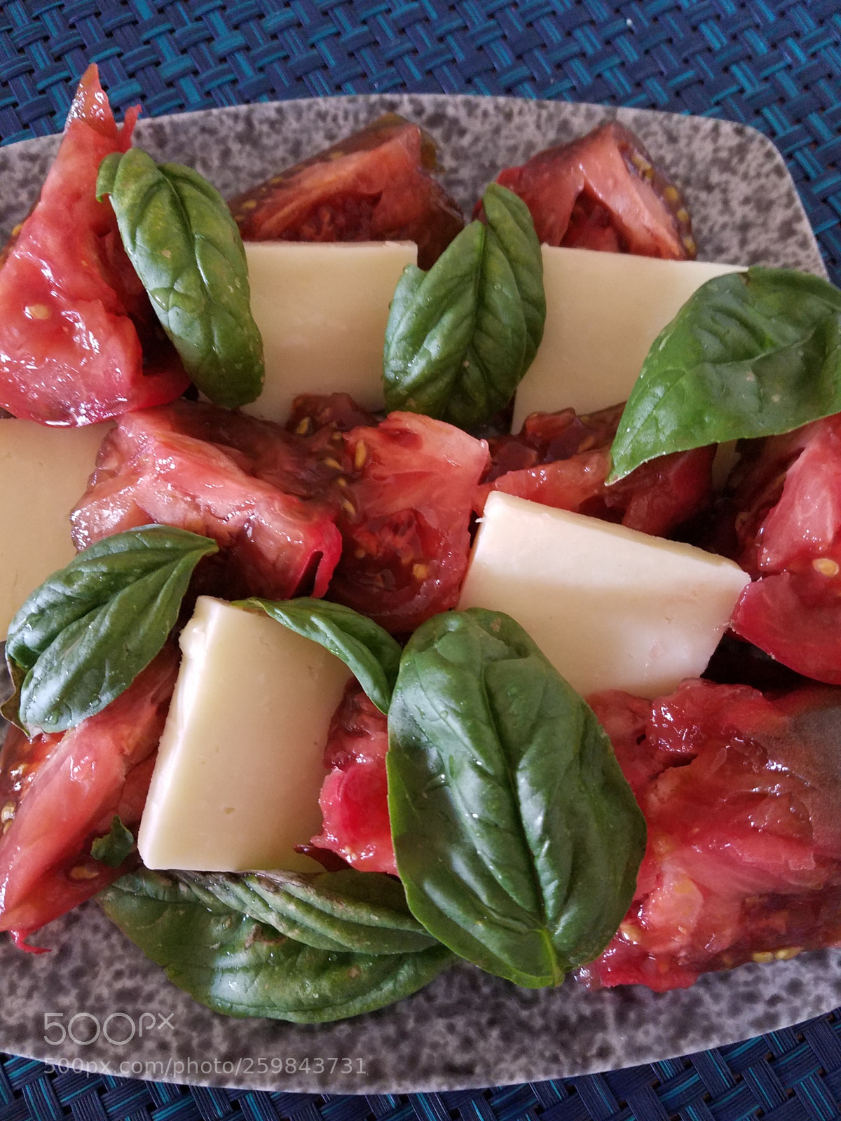 Samsung Galaxy S7 sample photo. Caprese tomato, cheddar and photography