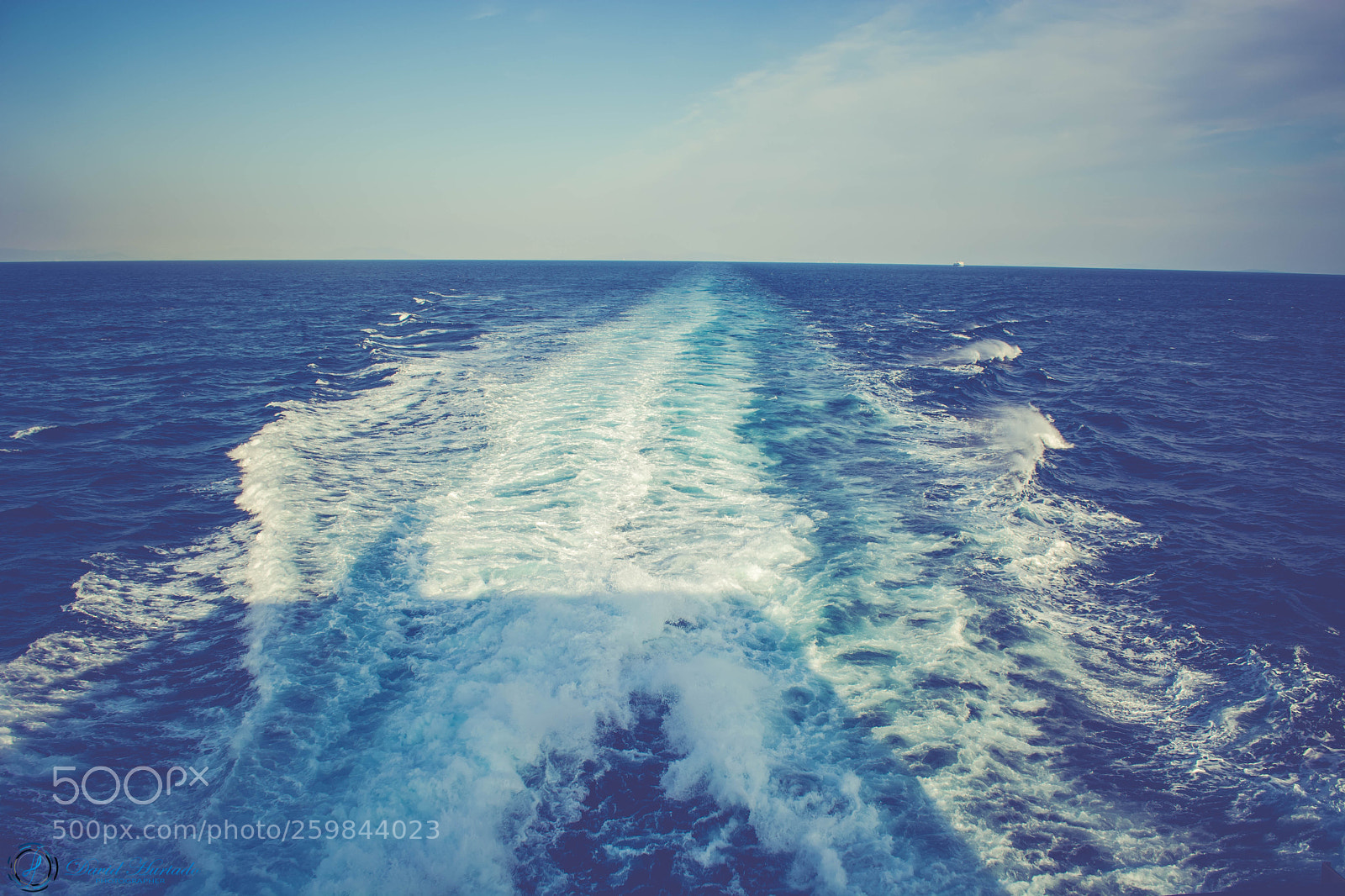 Nikon D5200 sample photo. Perfect blue photography