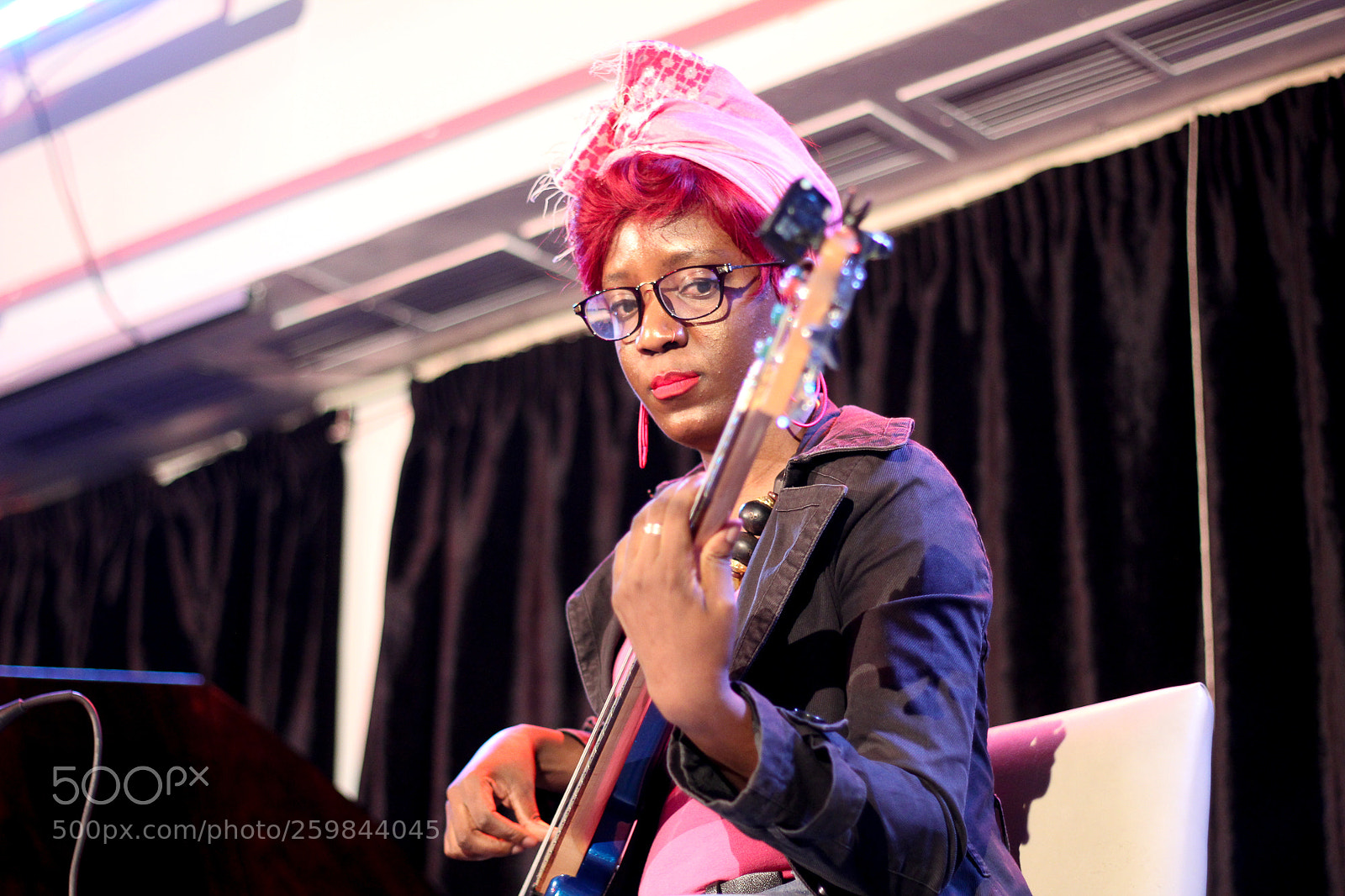 Canon EOS 60D sample photo. Women in music photography