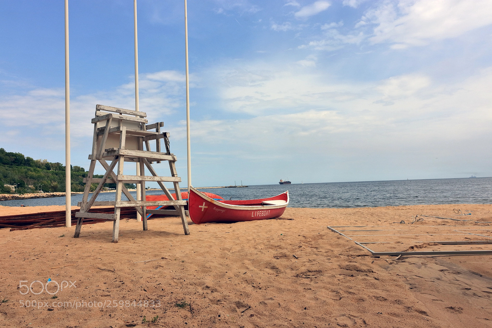 Canon EOS 80D sample photo. The beach photography