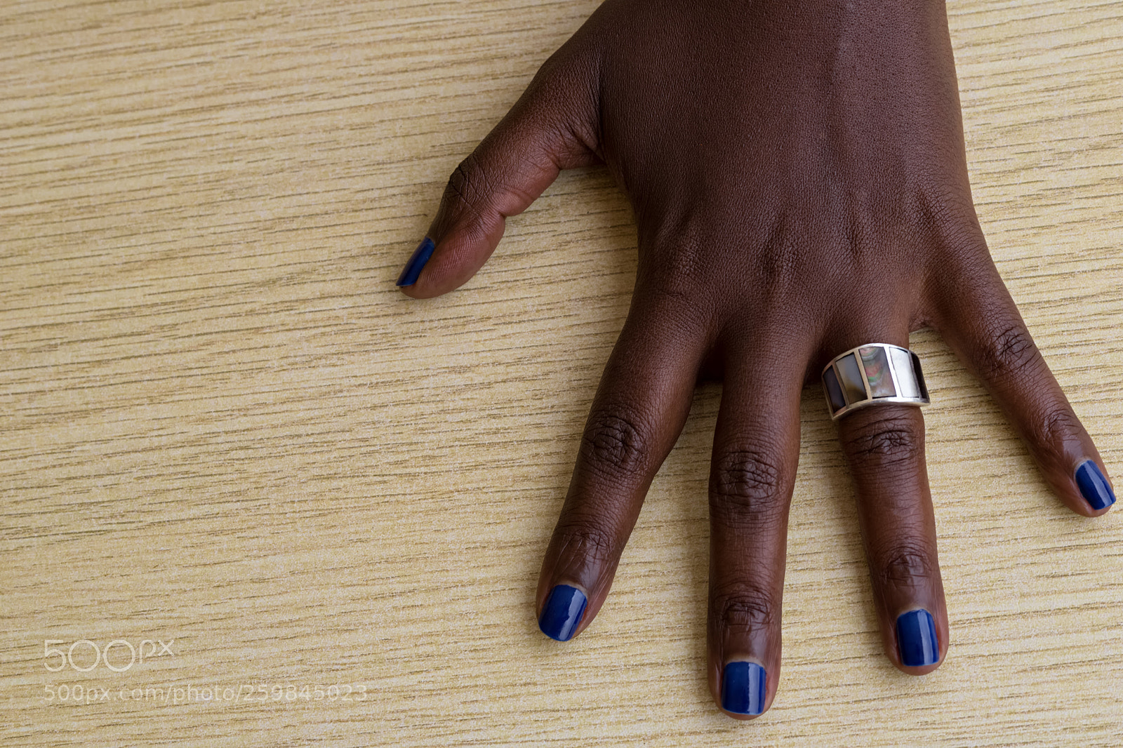 Sony a6000 sample photo. The hand of an photography
