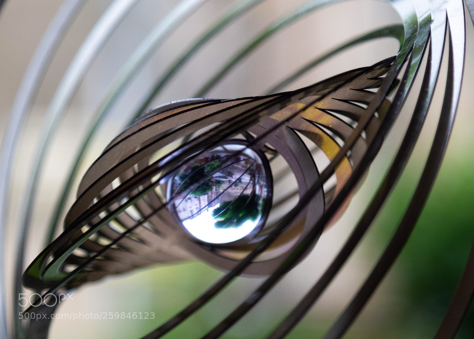 Canon EOS 5D Mark IV sample photo. Topsy turvey photography