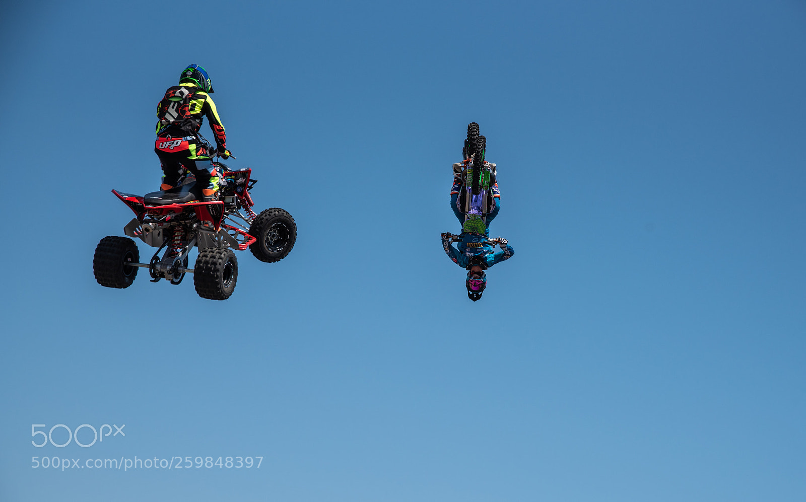 Nikon D750 sample photo. Upside down photography