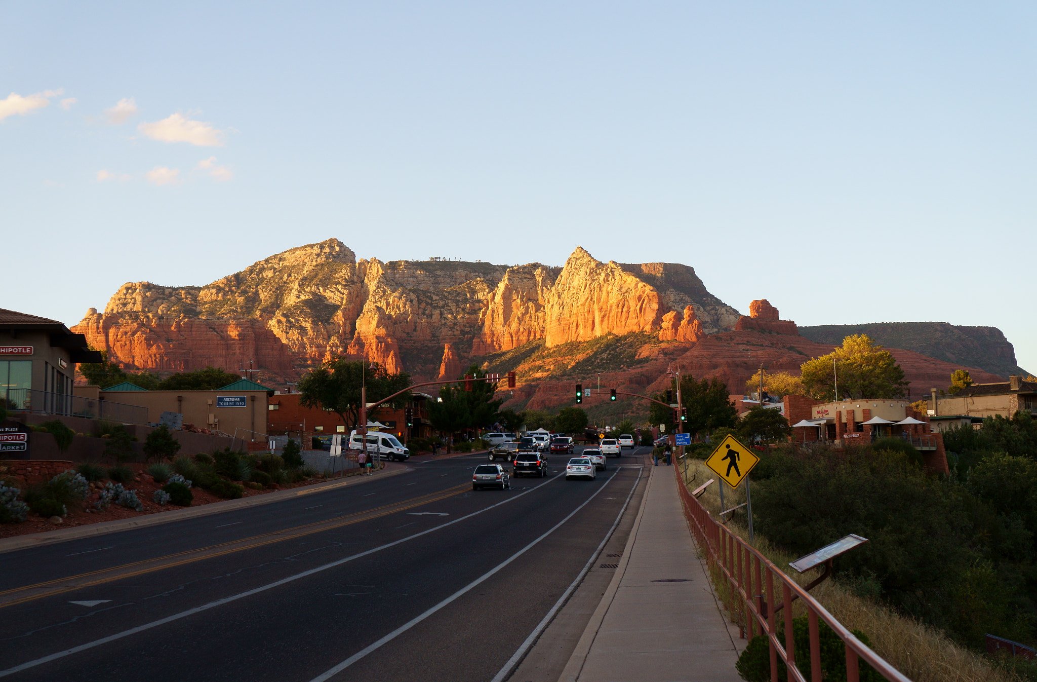 Sony Alpha NEX-F3 sample photo. Straight to the (red) rocks photography