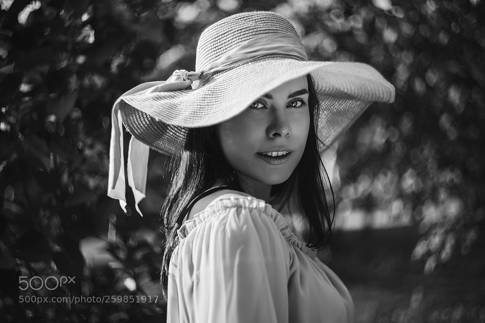 Canon EOS 6D Mark II sample photo. Beauty photography
