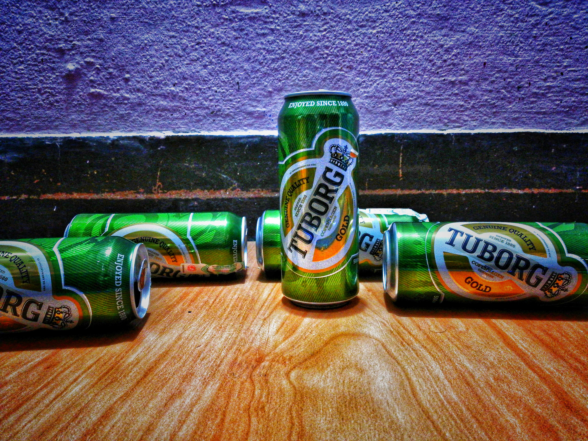 HUAWEI nova 2i sample photo. Beer cans photography