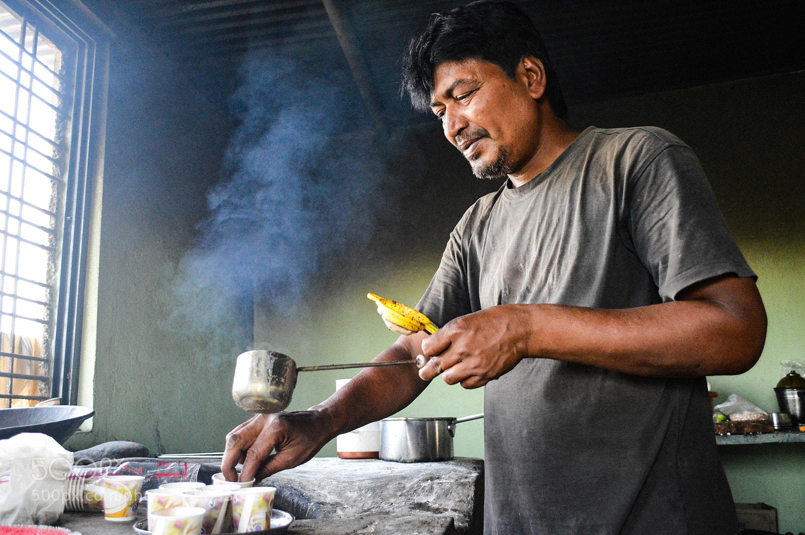 Nikon D3200 sample photo. Happy to serve photography